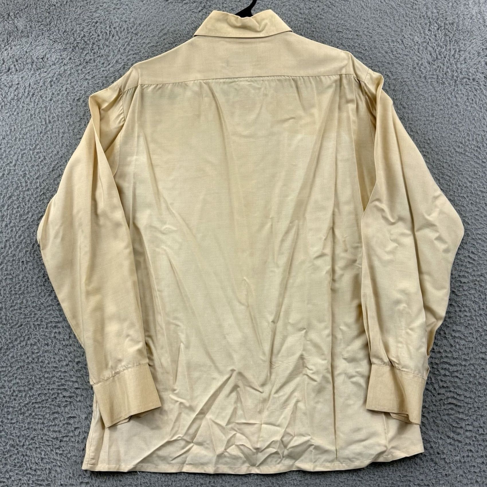 Vintage VINTAGE Briggs Shirt Mens Large Beige 80s Long Sleeve Button Silk Preppy Relaxed Size US L / EU 52-54 / 3 - 7 Thumbnail