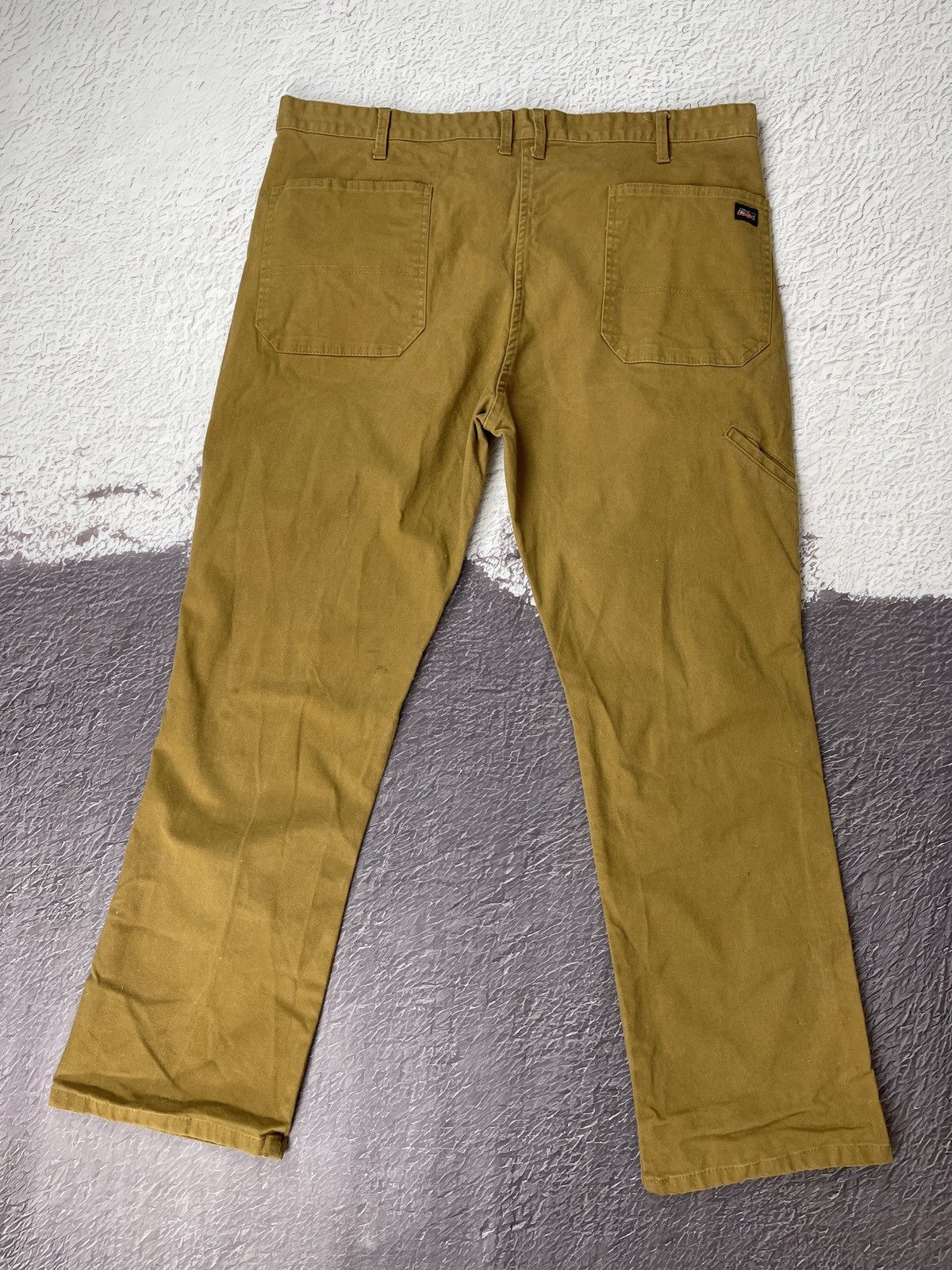 Dickies Dickies Genuine brown chino worker casual pants Size US 40 / EU 56 - 1 Thumbnail