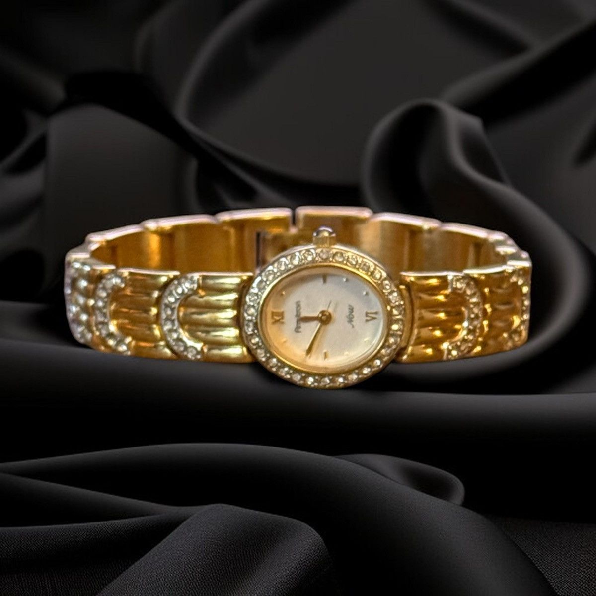 Other Vintage Armitron gold tone pave watch Size ONE SIZE - 1 Thumbnail