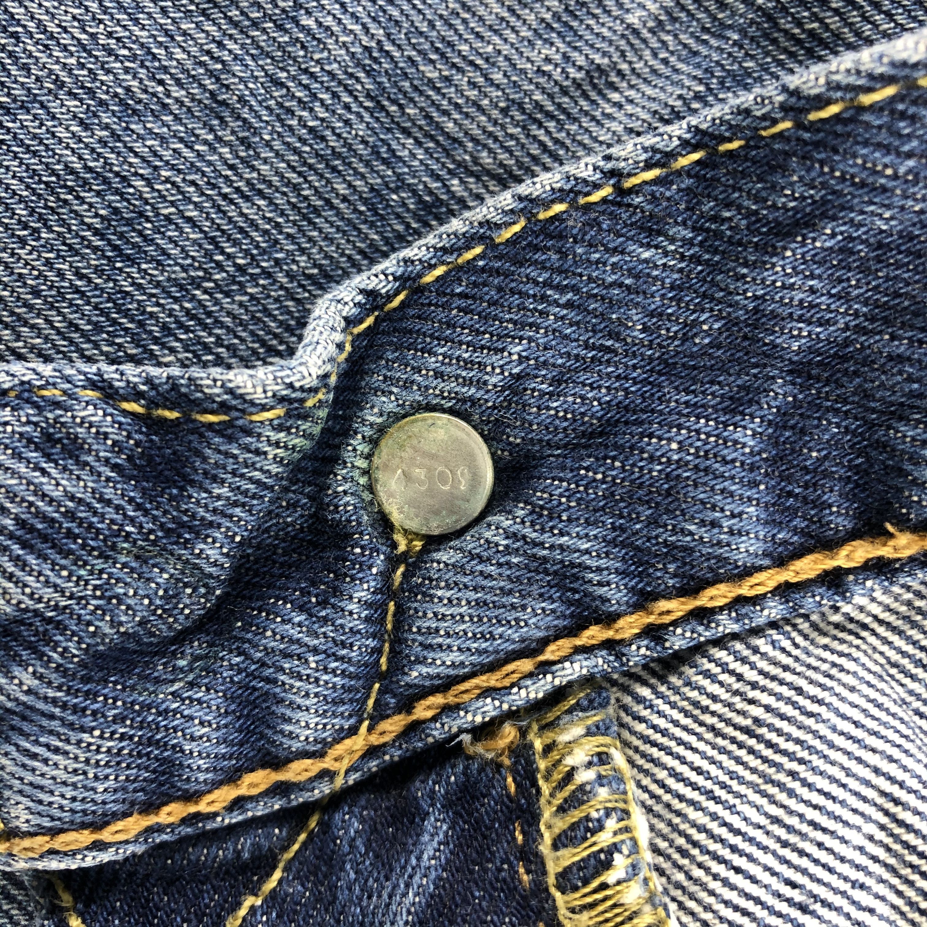 Levi's Vintage Levis 501 Jeans Distress Faded Blue Denim KJ1044 Size US 34 / EU 50 - 15 Thumbnail