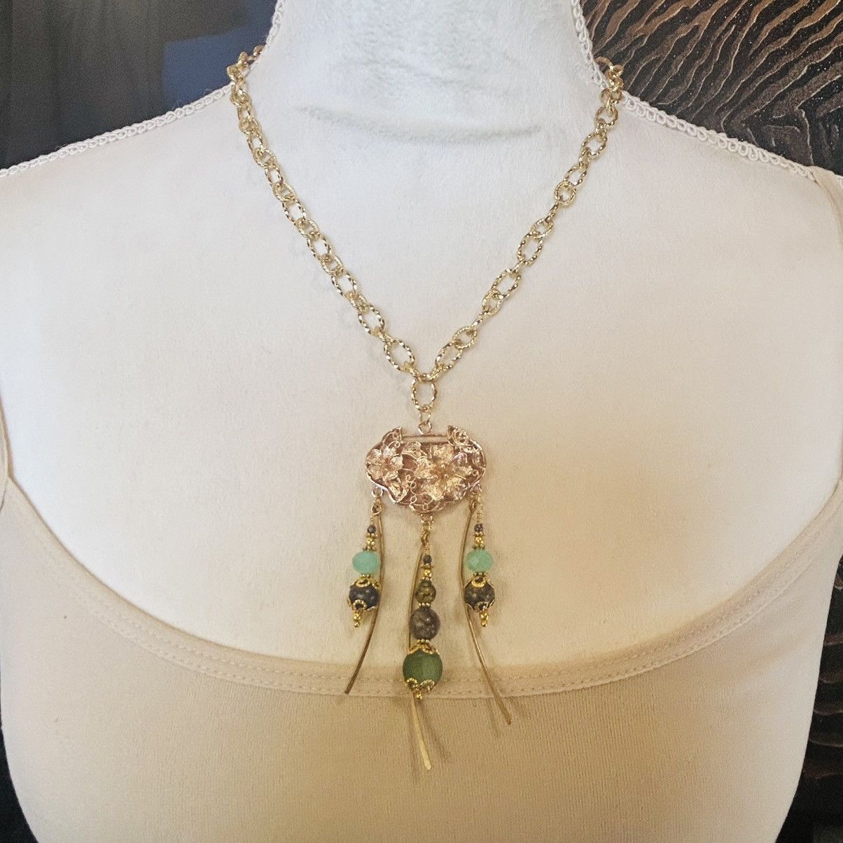 Handmade Handcrafted elegant stone dangle fringe medallion necklace Size ONE SIZE - 3 Thumbnail
