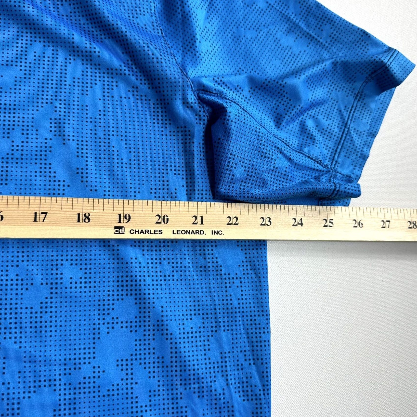 Nike Nike Shirt Mens L Blue Golf Standard Fit Polo Men Size Short Sleeve Active Camo Size US L / EU 52-54 / 3 - 7 Thumbnail