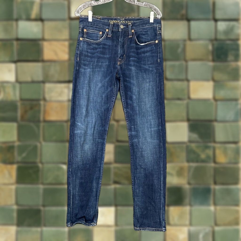 American Eagle Outfitters VINTAGE? No. American Eagle Original Taper Jeans Men 30x30 Blue Regular Tapered 30 Mens Jeans Blue Size US 30 / EU 46 - 1 Thumbnail