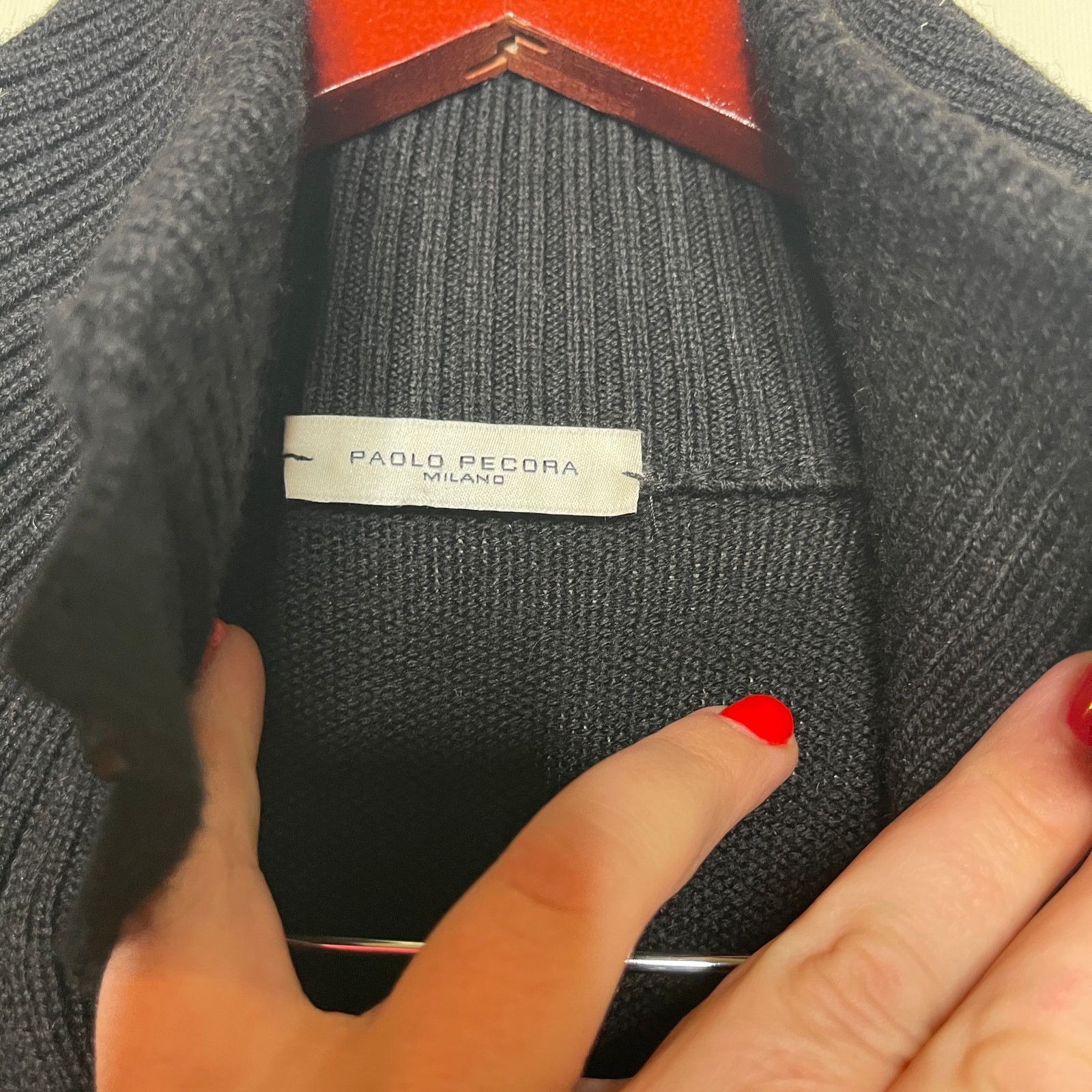 Paolo Pecora Paolo Pecora wool high neck black cardigan sz M Size US M / EU 48-50 / 2 - 2 Thumbnail