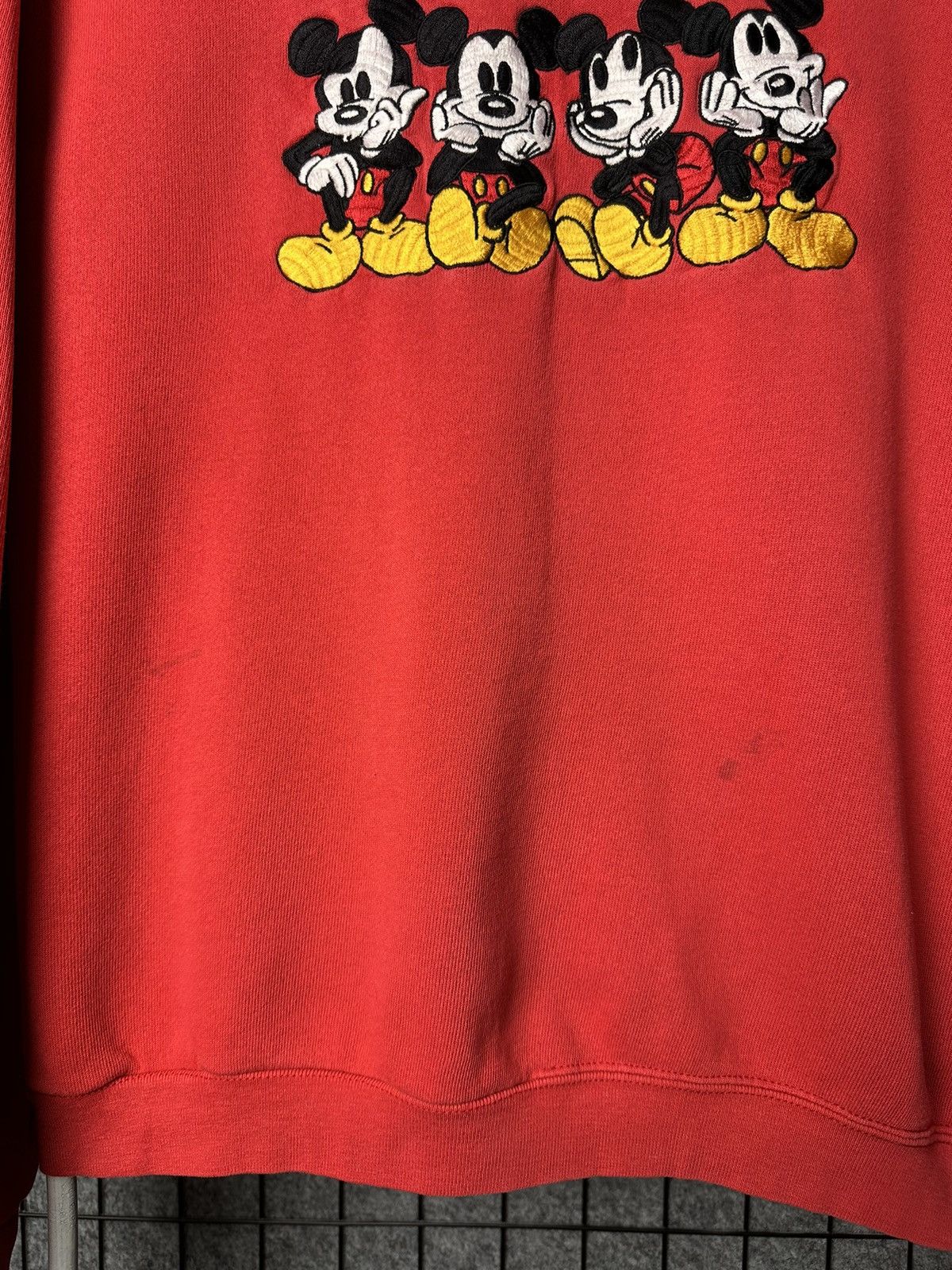 Disney × Mickey Mouse × Vintage The Disney Catalog Vintage Mickey Mouse Sweatshirt Size M Size US M / EU 48-50 / 2 - 3 Thumbnail
