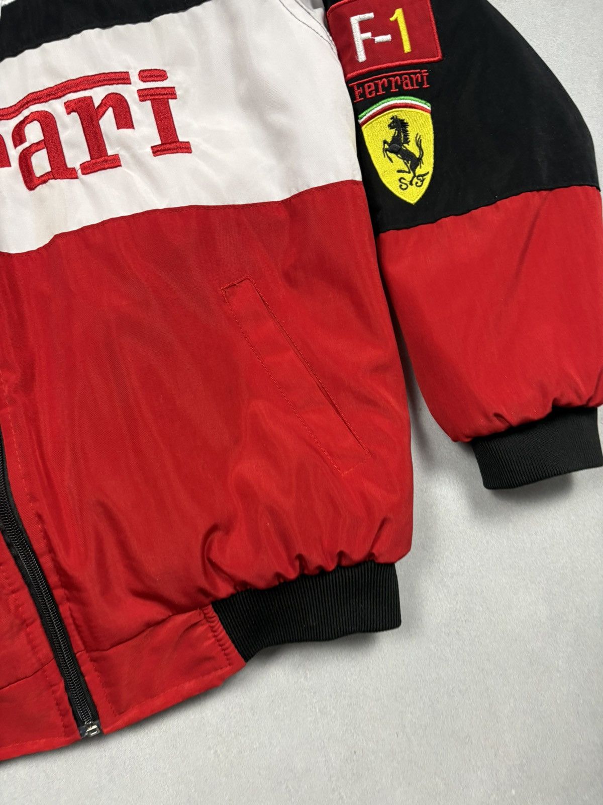 Ferrari Vintage Ferrari F1 Racing Jacket Puma Shell UPS Bridgestone Size US M / EU 48-50 / 2 - 5 Thumbnail