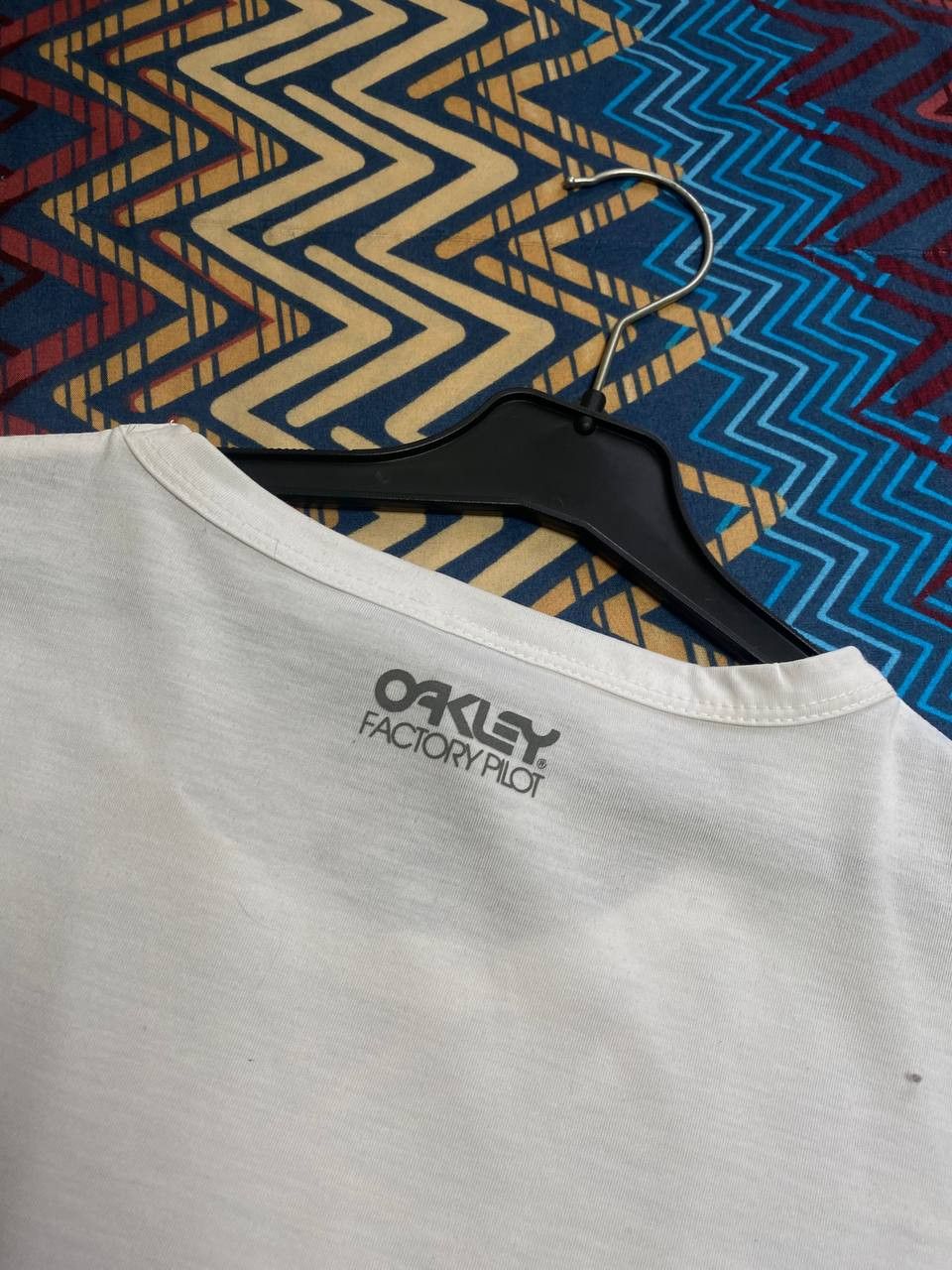 Oakley Streetwear T-Shirt Oakley big logo white Y2K Vintage Size US S / EU 44-46 / 1 - 15 Thumbnail