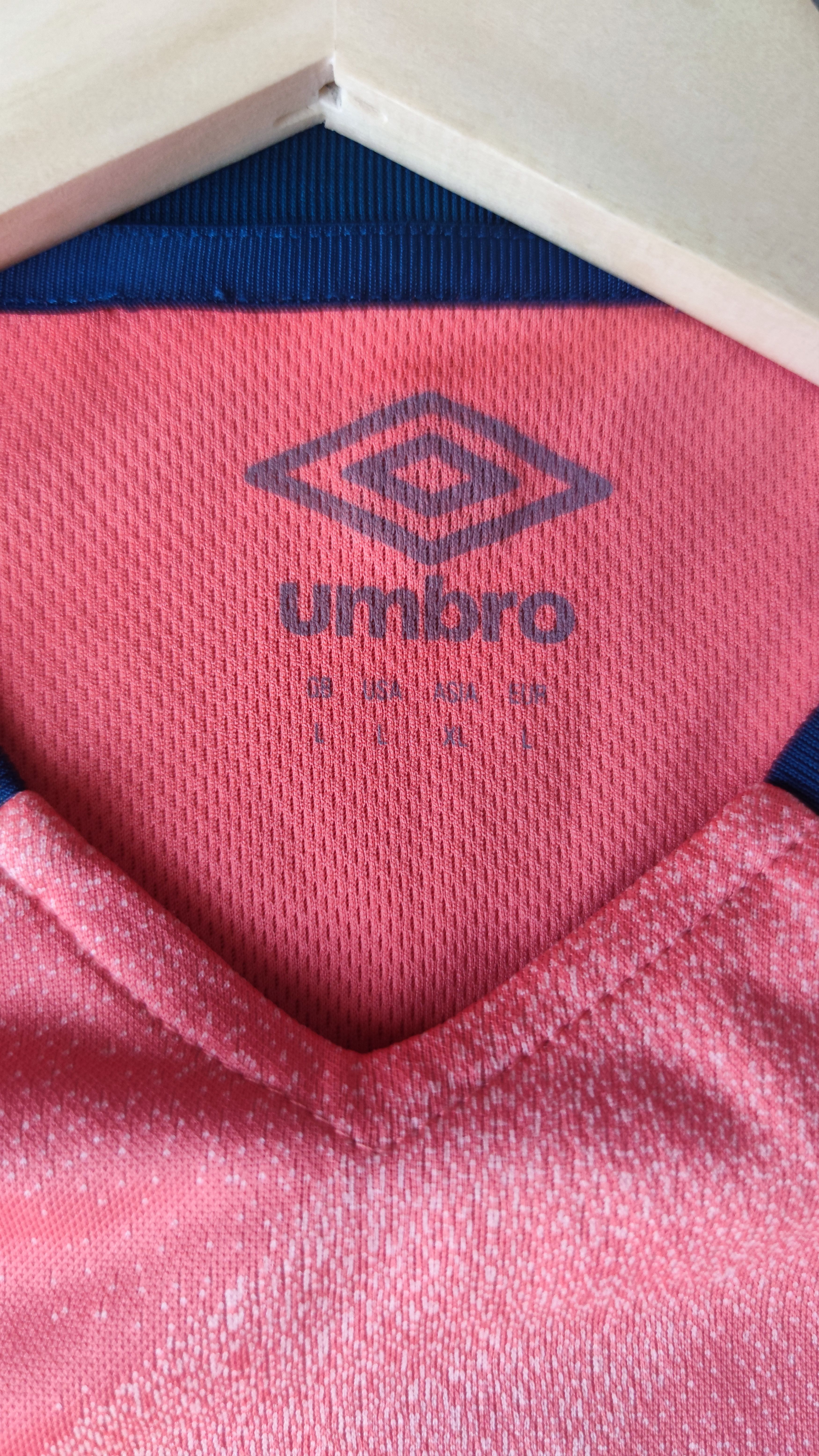 Umbro Everton Football Shirt Umbro Away Top 2019/20 Men's Size US L / EU 52-54 / 3 - 2 Thumbnail