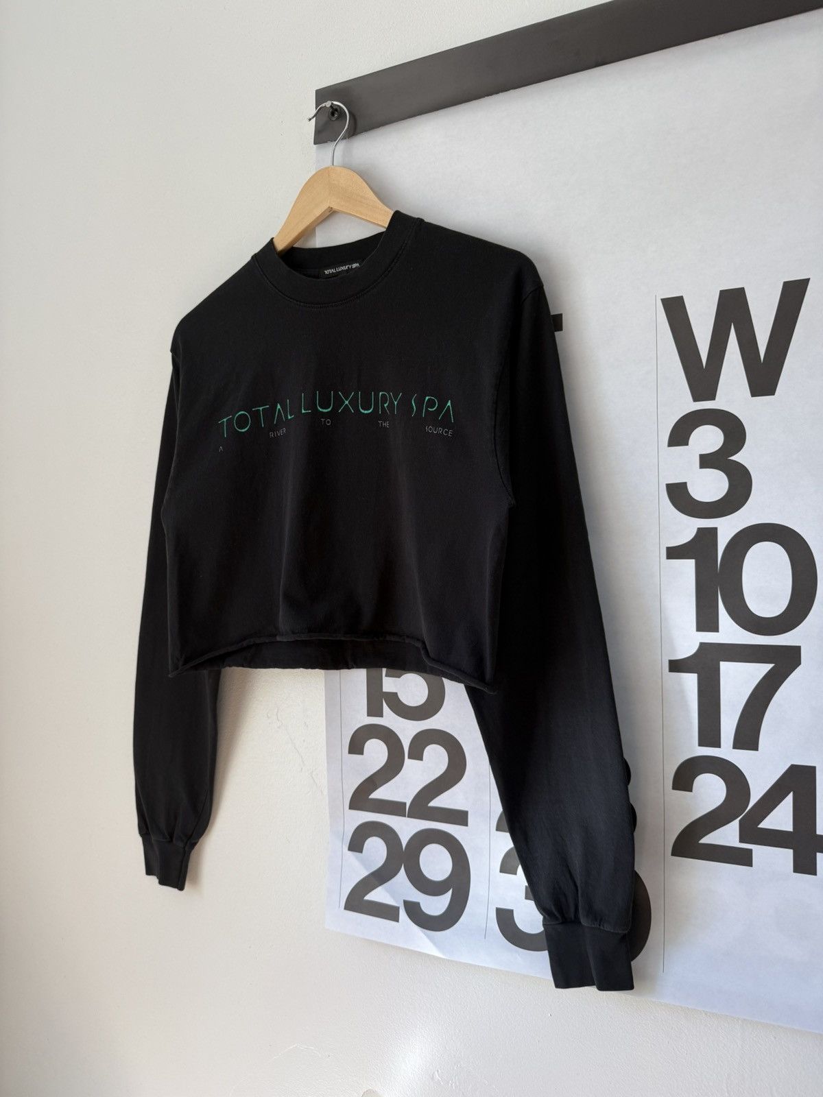 Total Luxury Spa ‘A River To The Source’ Long Sleeve Tee - Cropped Hem Size S / US 4 / IT 40 - 3 Thumbnail