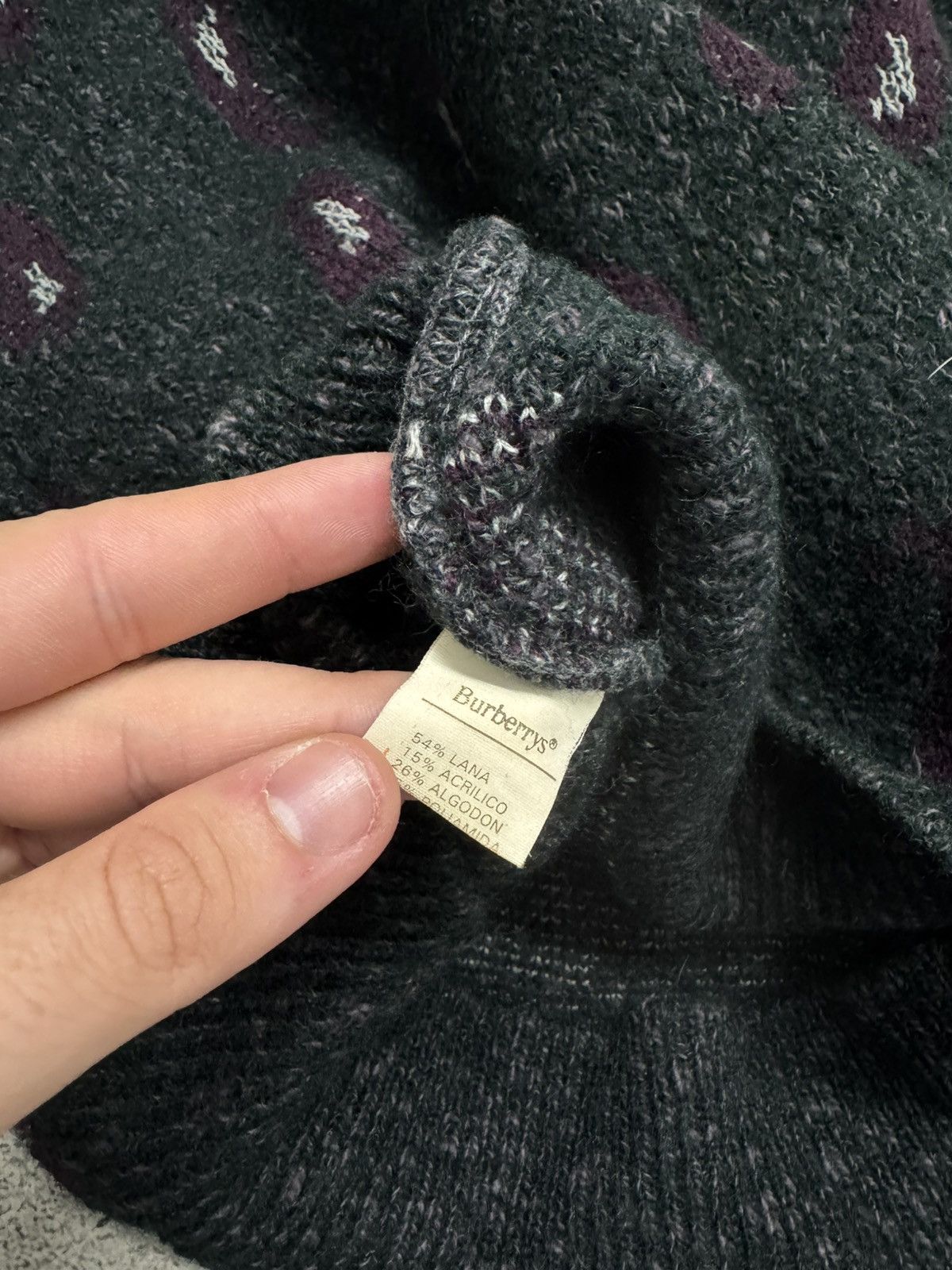 Burberry Vintage Luxury Burberrys Monogram Sweater Size S / US 4 / IT 40 - 9 Thumbnail