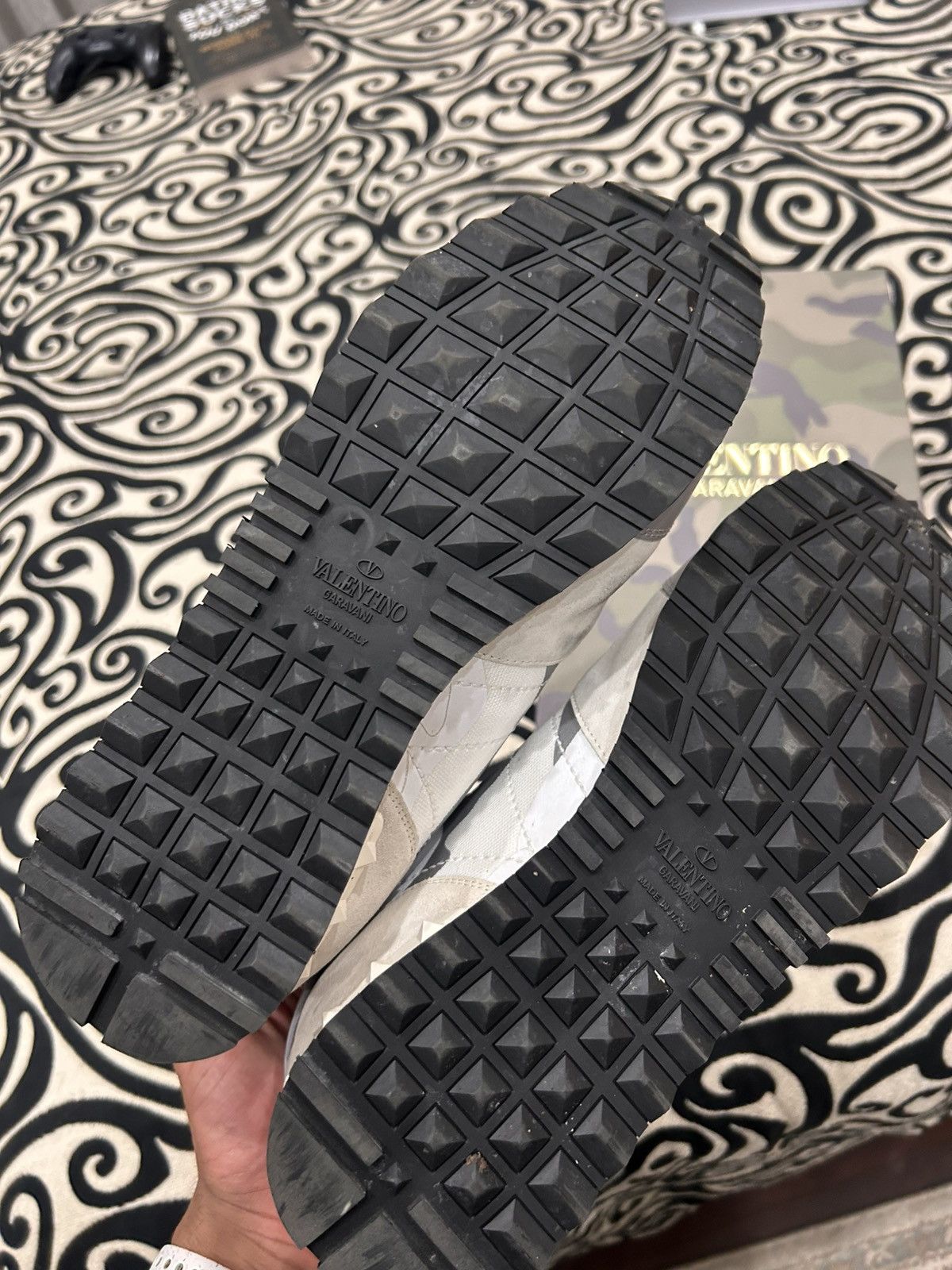 Valentino Valentino Garavani sneakers Size US 10.5 / EU 43-44 - 4 Thumbnail