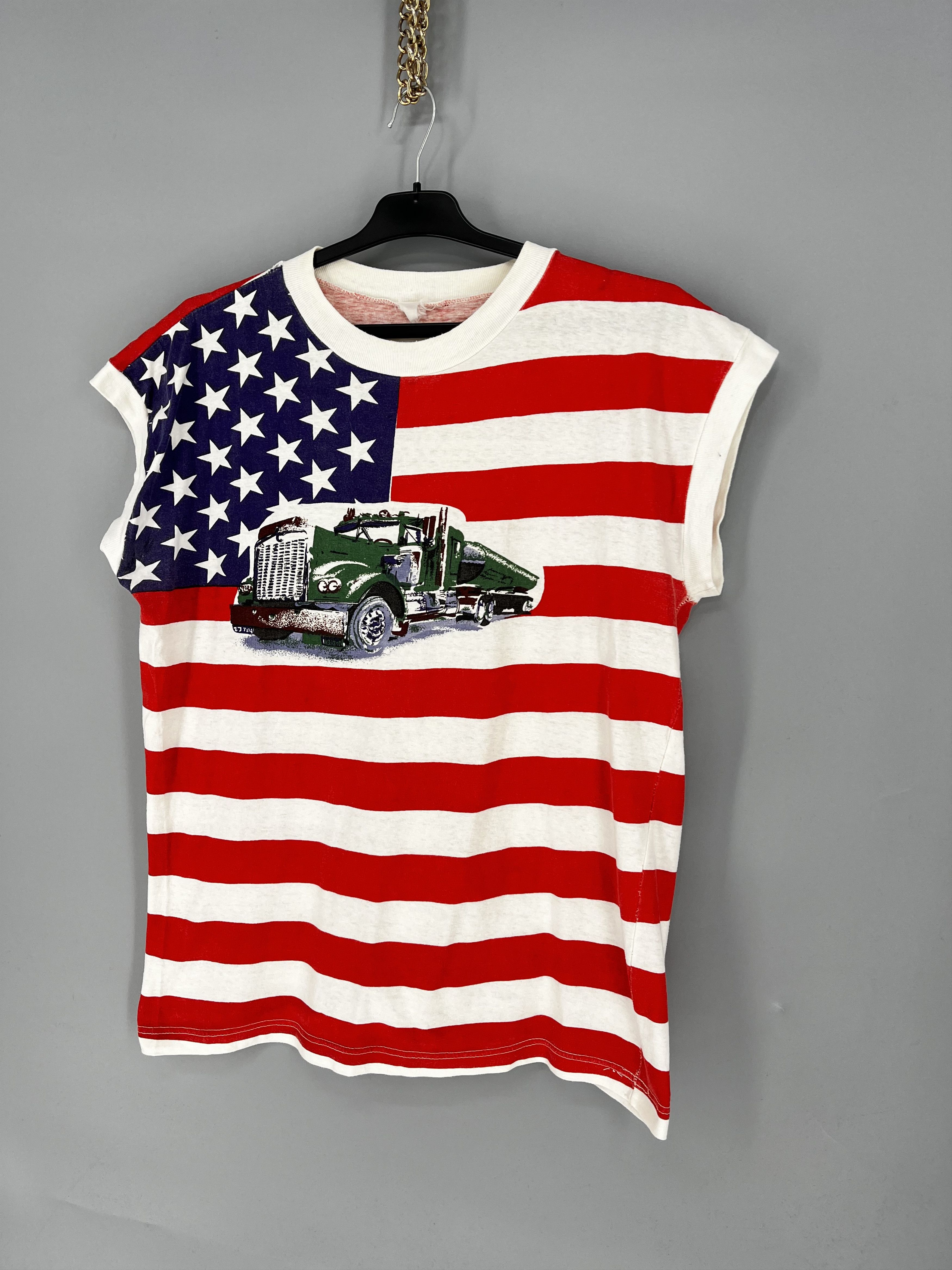 Vintage Vintage Truck T-shirt AMERICAN BEST USA Size US L / EU 52-54 / 3 - 4 Thumbnail