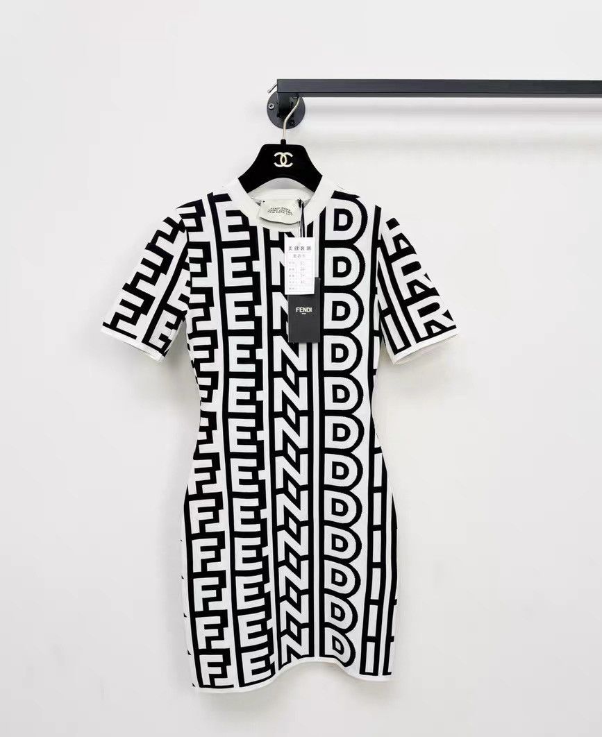 Fendi Fendi brand new dress with tag Size S / US 4 / IT 40 - 1 Thumbnail