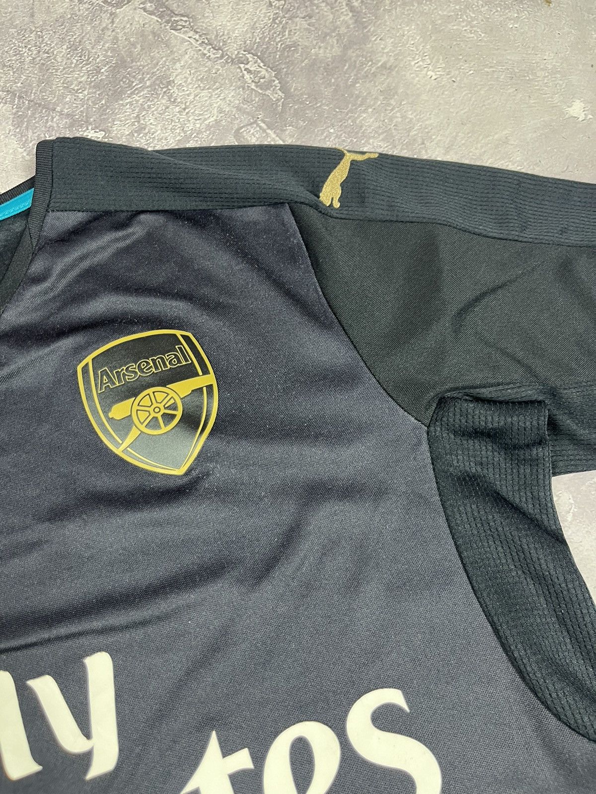 Puma Puma Arsenal 2015 2016 Third Football Shirt Soccer Jersey Size US S / EU 44-46 / 1 - 6 Thumbnail