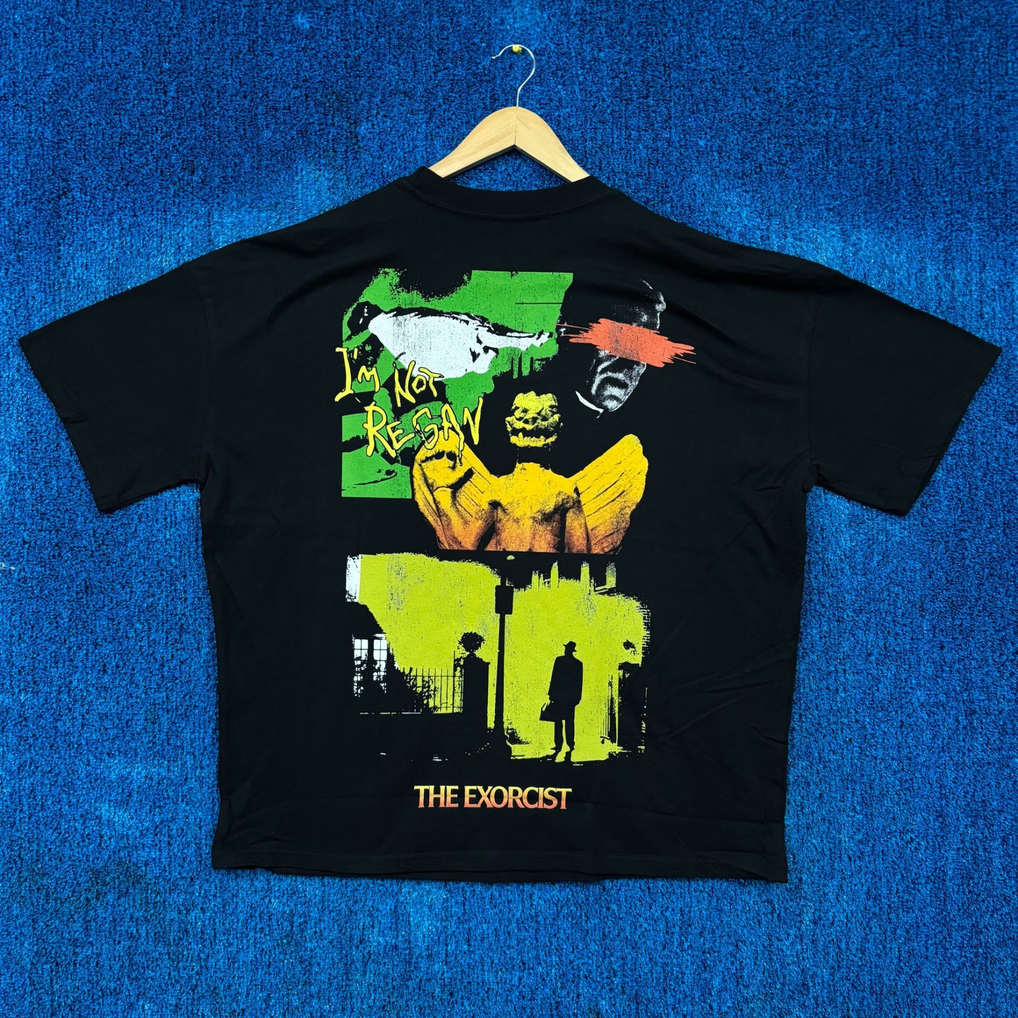 Other The Exorcist Possessed Regan Oversized Scary Movie Tee L Size US L / EU 52-54 / 3 - 3 Thumbnail