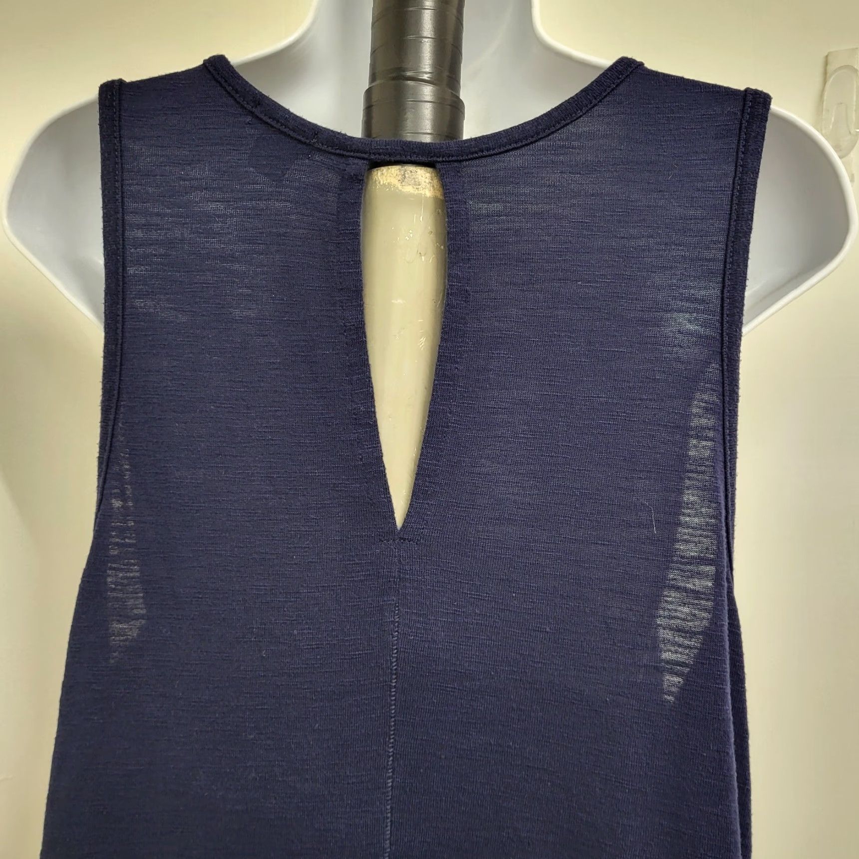 J.Crew **J.CREW Women's Blue Striped Tank Top Large Keyhole Back Sleeveless** User: J.CREW Women's Blue Striped Tank Top Large Keyhole Back Sleeveless Size L / US 10 / IT 46 - 5 Thumbnail