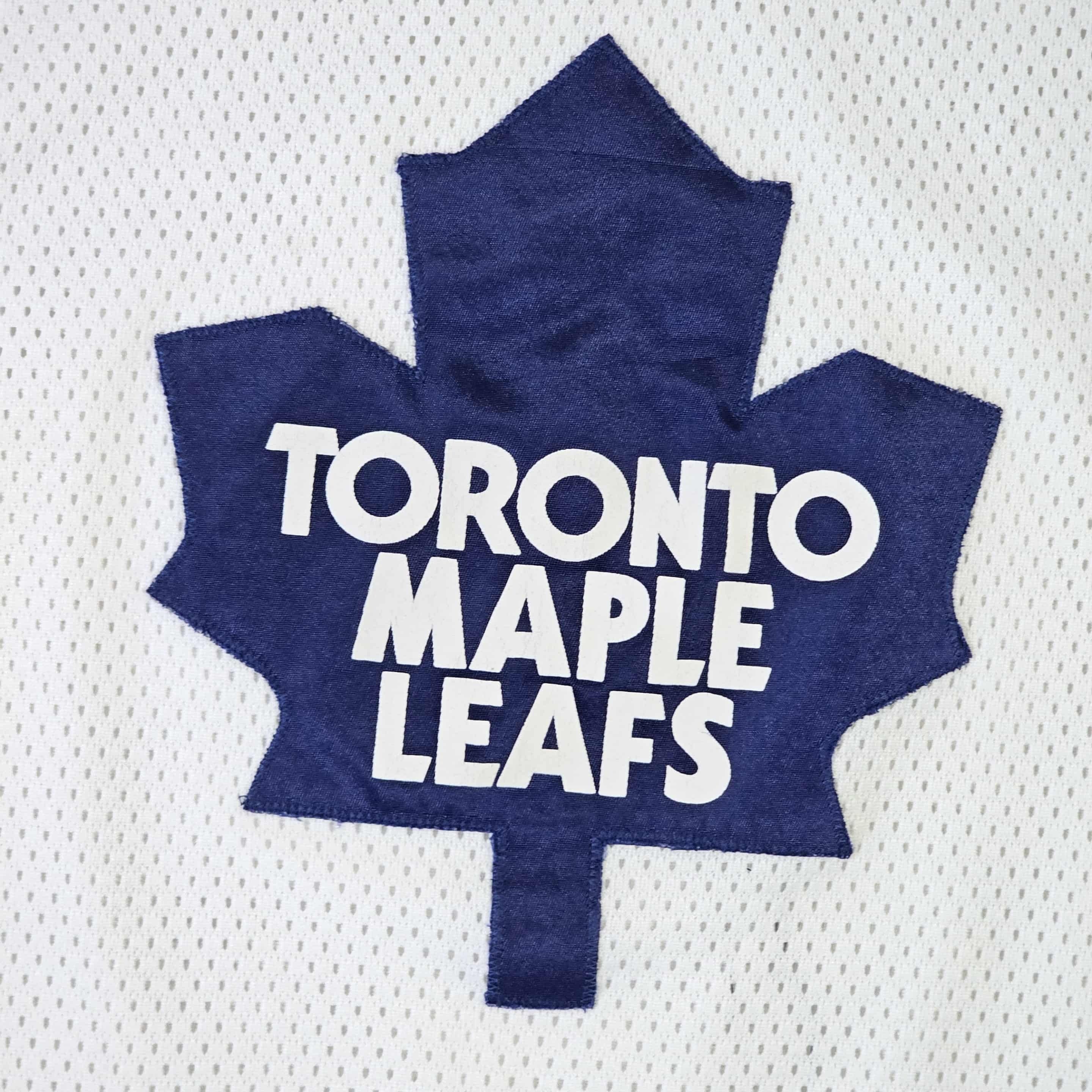 Ccm Toronto Maple Leafs Vintage 90s CCM Mesh Hockey Jersey Size US XL / EU 56 / 4 - 3 Thumbnail