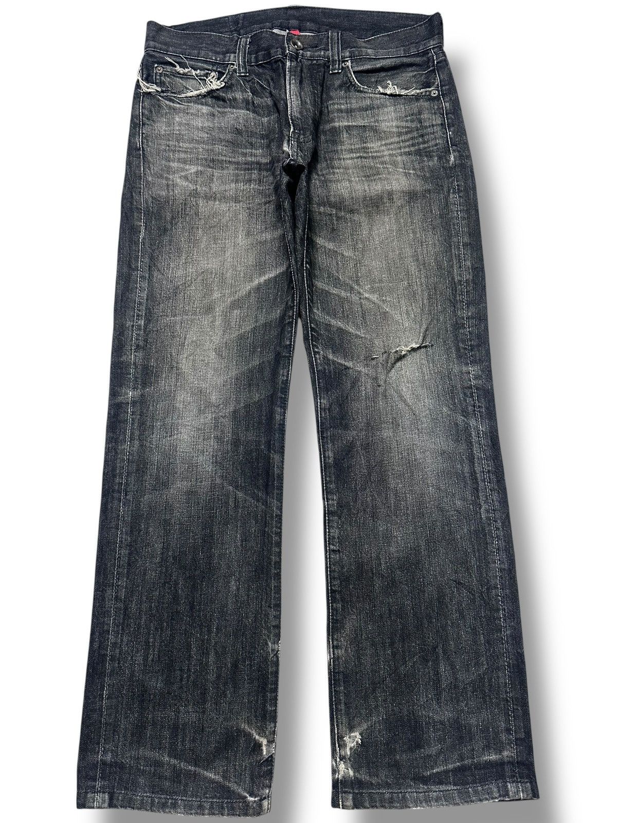 Uniqlo Uniqlo Vintage Distressed Baggy Loose Style Striked & Faded Size US 32 / EU 48 - 1 Thumbnail