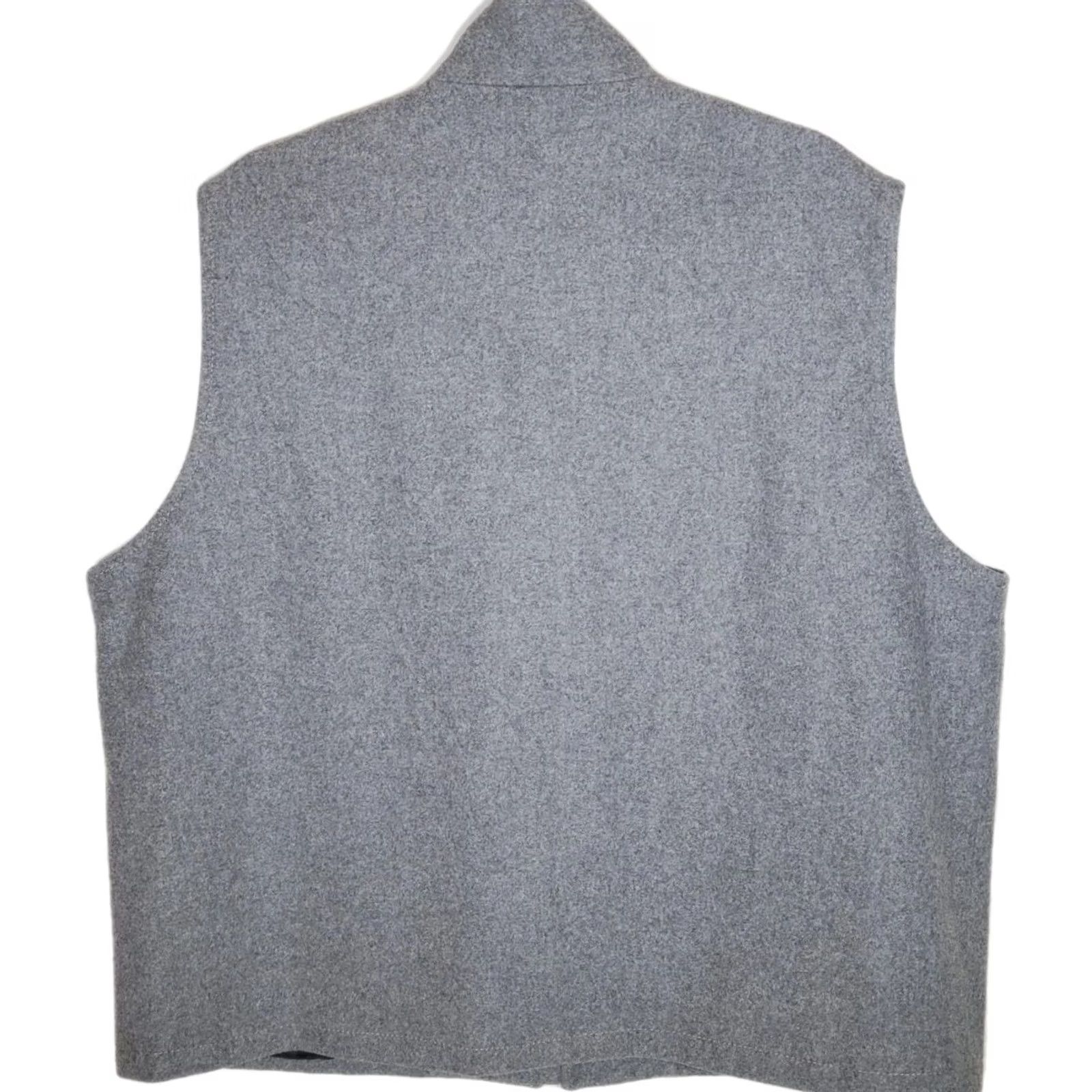 Pendleton Pendleton Vest Full Zip Lined 3 Pockets Gray Men's XL Wool Vest ZIP Pockets Lined 100% Wool Stand-Up Collar USA Outdoor Classic"} Size US XL / EU 56 / 4 - 2 Thumbnail