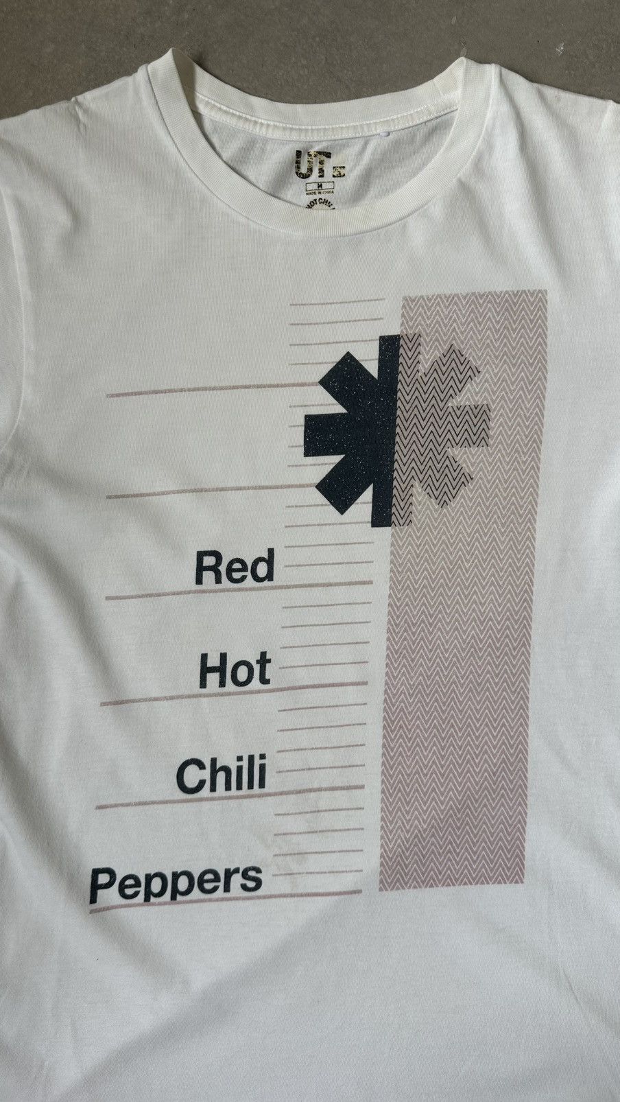 Band Tees RED HOT CHILLI PEPPER BAND TEE Size US M / EU 48-50 / 2 - 2 Thumbnail