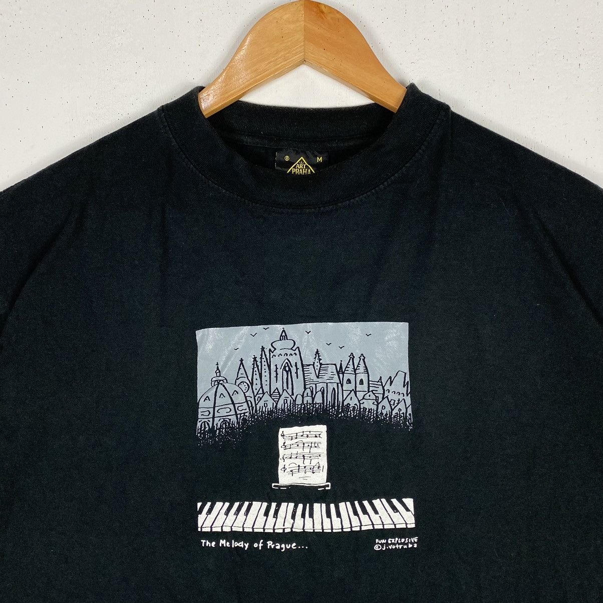 Vintage Vintage 90's JIRI VOTRUBA The Melody Of Prague Art Tee Size US M / EU 48-50 / 2 - 3 Thumbnail