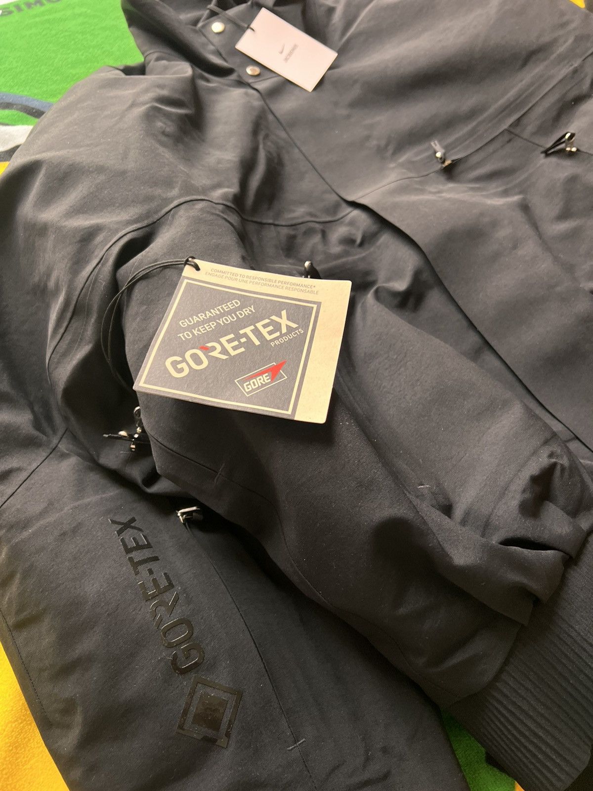 Jacquemus × Nike M Nike x Jacquemus GORE-TEX Jacket 2-in-1 Black bomber shell Size US M / EU 48-50 / 2 - 9 Thumbnail