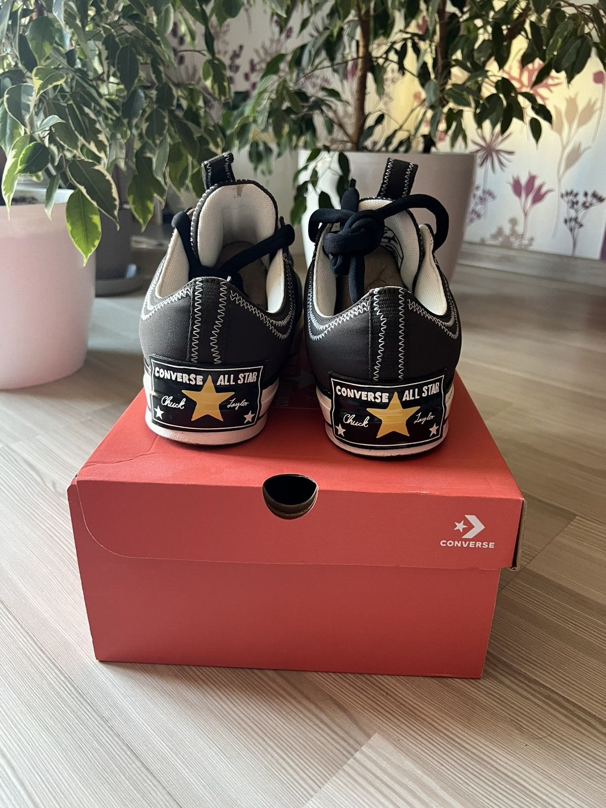 Converse CONVERSE CHUCK 70 PUFF OX SNEAKER Y2K Size US 11 / EU 44 - 4 Thumbnail