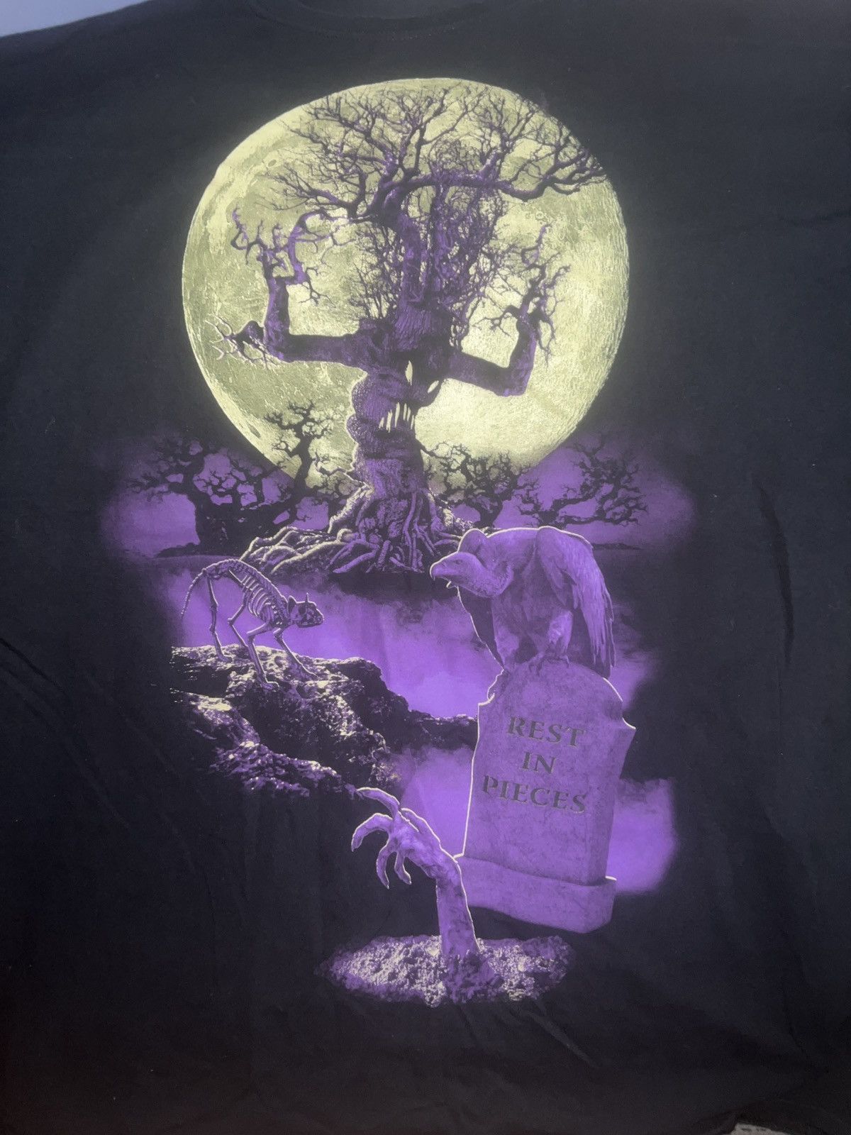 Holiday Brand Happy Halloween! “Rest In Pieces” Tombstone Goth Graveyard T Size US XL / EU 56 / 4 - 2 Thumbnail