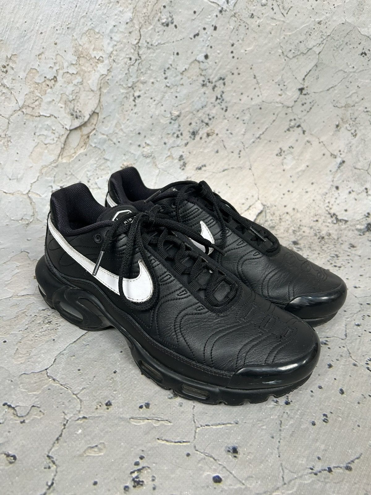 Nike Nike Air TN Black White Swoosh Streetwear Drill Rap Size US 8.5 / EU 41-42 - 2 Thumbnail