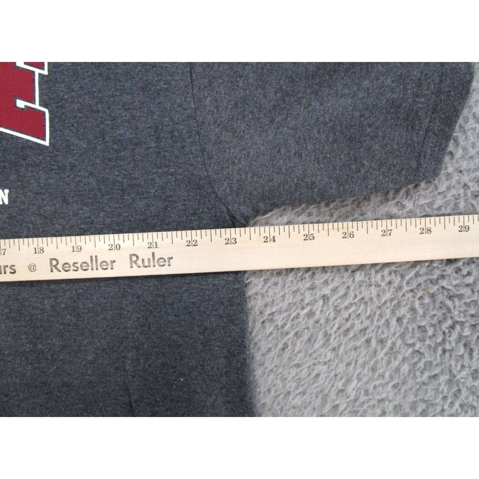 Russell Athletic VINTAGE Hamline University Grandparent Russell Athletic T-Shirt NCAA Adult XL NEW Gray University Russell Athletic T-Shirt Mens XL New Size US XL / EU 56 / 4 - 7 Thumbnail