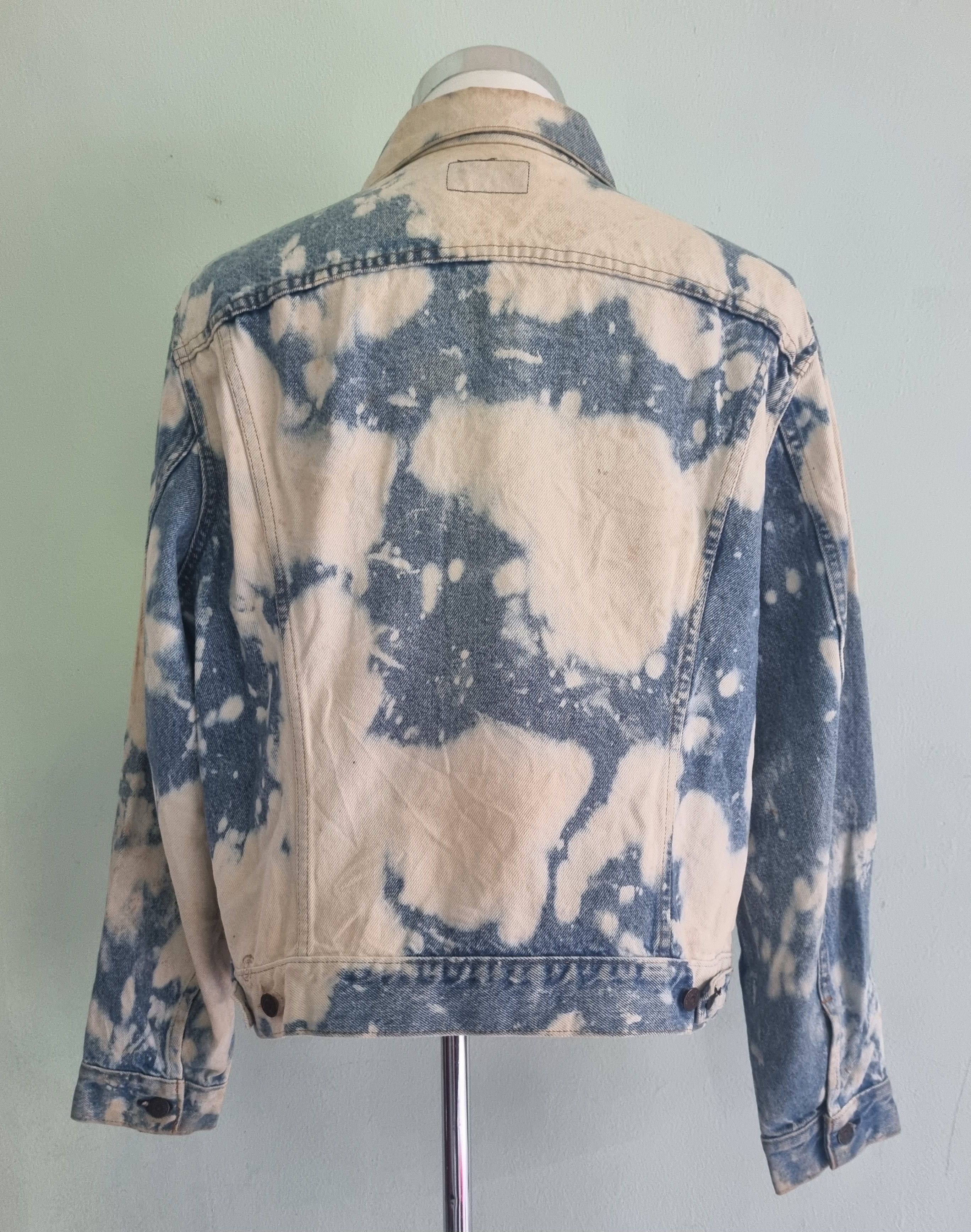 Levi's × Vintage Vintage Levi's Bleached Denim Jacket 70506-0214 Size US S / EU 44-46 / 1 - 2 Thumbnail