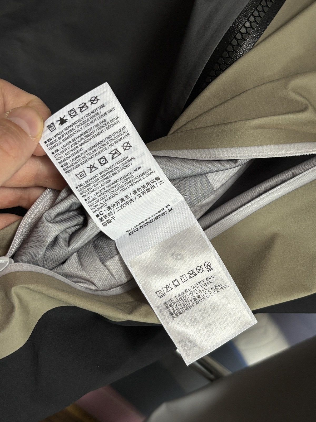 Arc'teryx × Beams Plus Arc’Teryx x Beams Gore-Tex Beta Jacket Gorpcore Ultra Rare Size US L / EU 52-54 / 3 - 16 Thumbnail