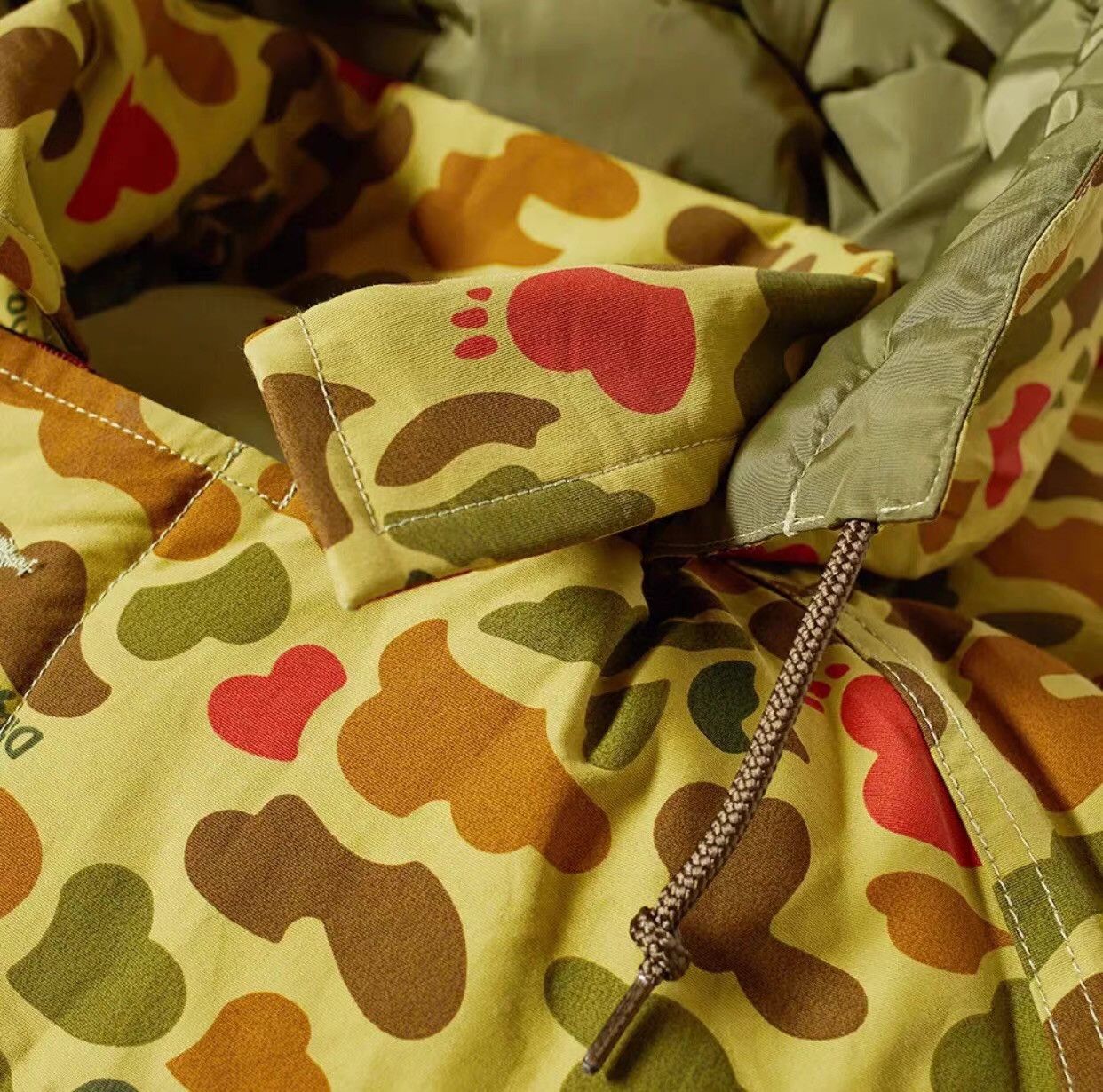 Human Made HUMAN MADE® DUCK CAMO DOWN Reversible Vest Ｑ22 Size US M / EU 48-50 / 2 - 3 Thumbnail