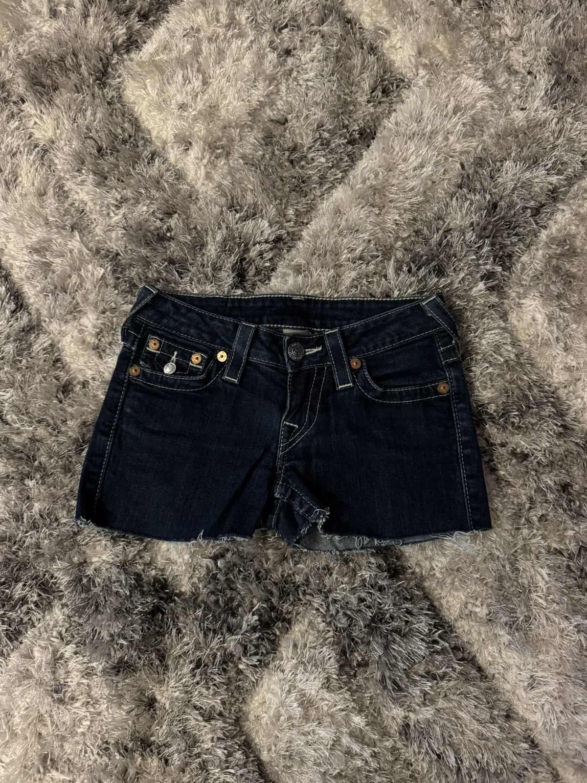 True Religion True Religion denim cut off shorts with rhinestone Size 24" / US 00 / IT 34 - 3 Thumbnail