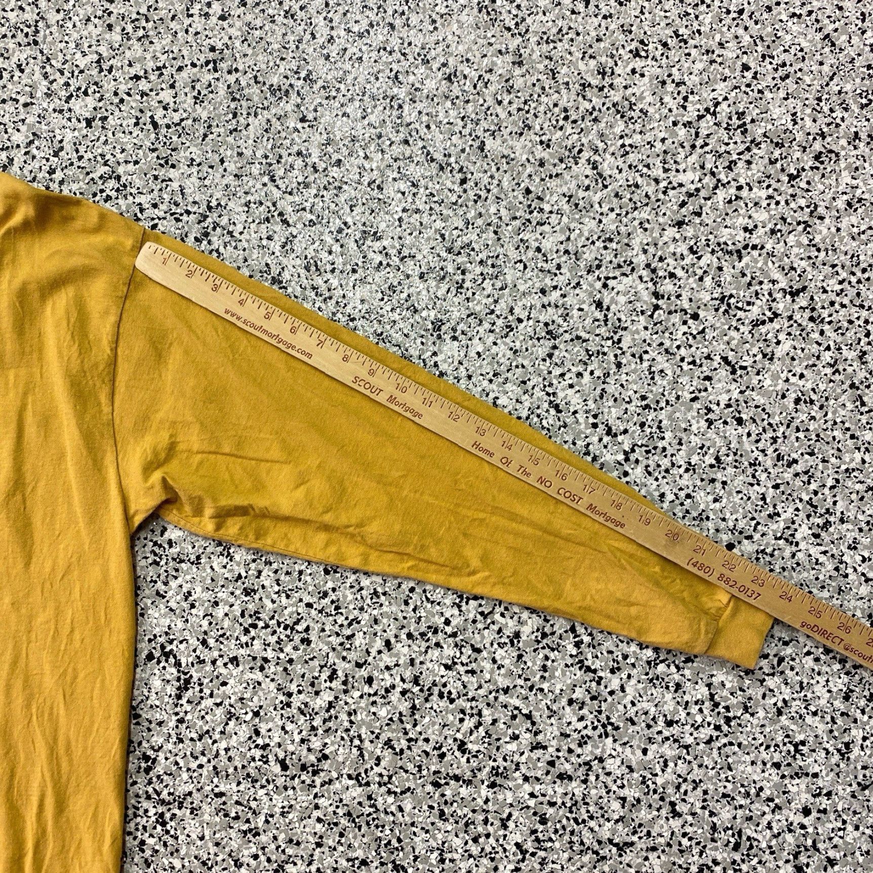 Nike VINTAGE Nike Long Sleeve Shirt XL Yellow 90s 2000s Air Mens Size US XL / EU 56 / 4 - 4 Thumbnail