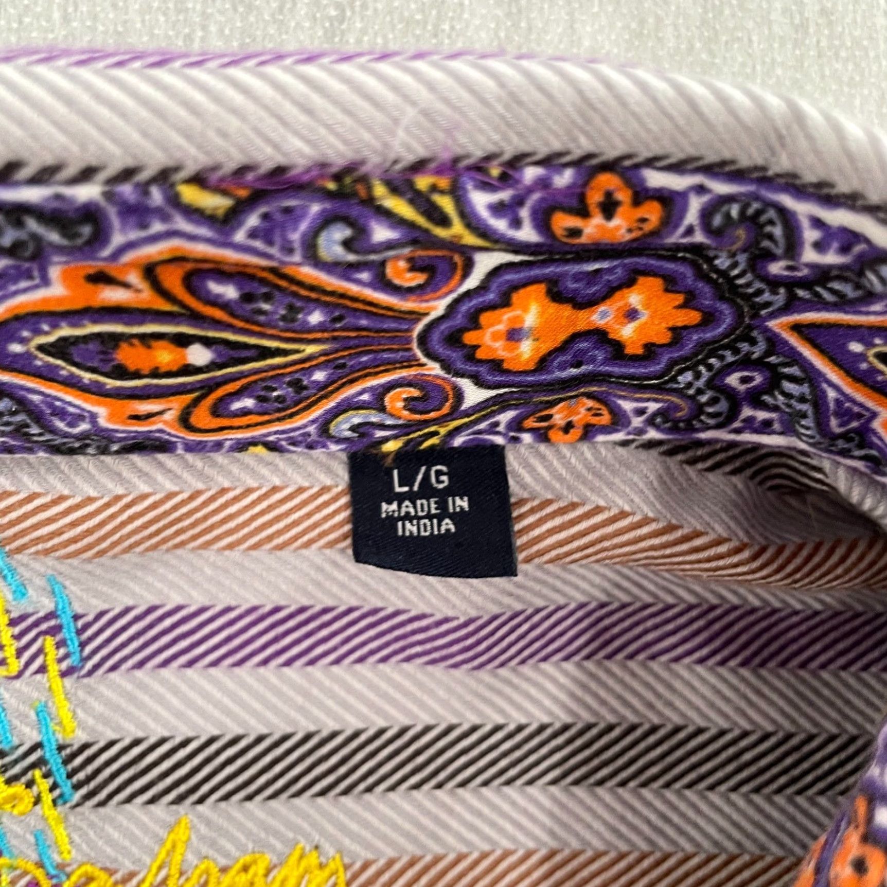 Robert Graham Robert Graham Colorful Striped Button-Up Shirt Adult Large Long Sleeve Mens L Size US L / EU 52-54 / 3 - 7 Thumbnail