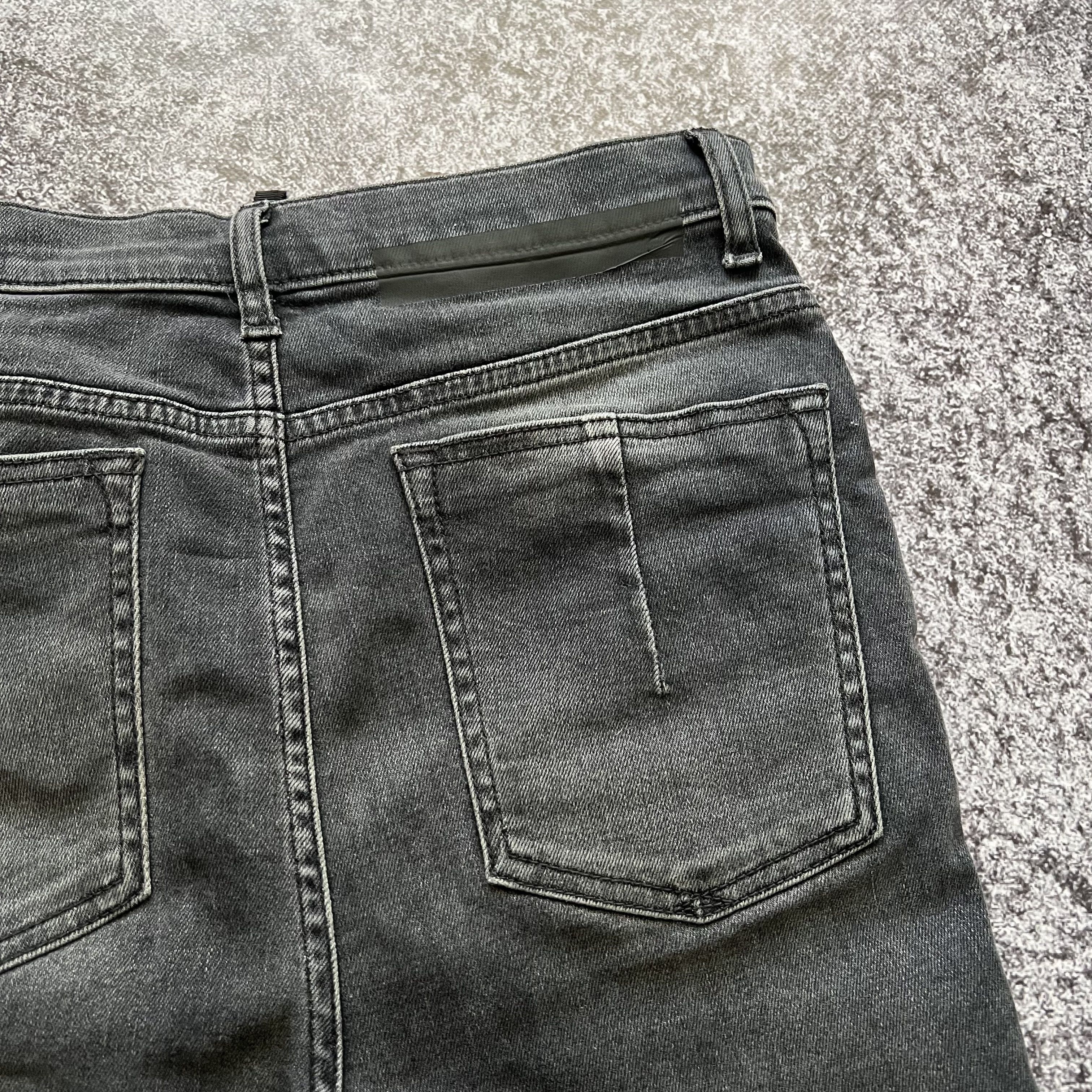 Ben Taverniti Unravel Project Ben Taverniti Unravel Project Jeans Size 26 Size US 26 / EU 42 - 13 Thumbnail