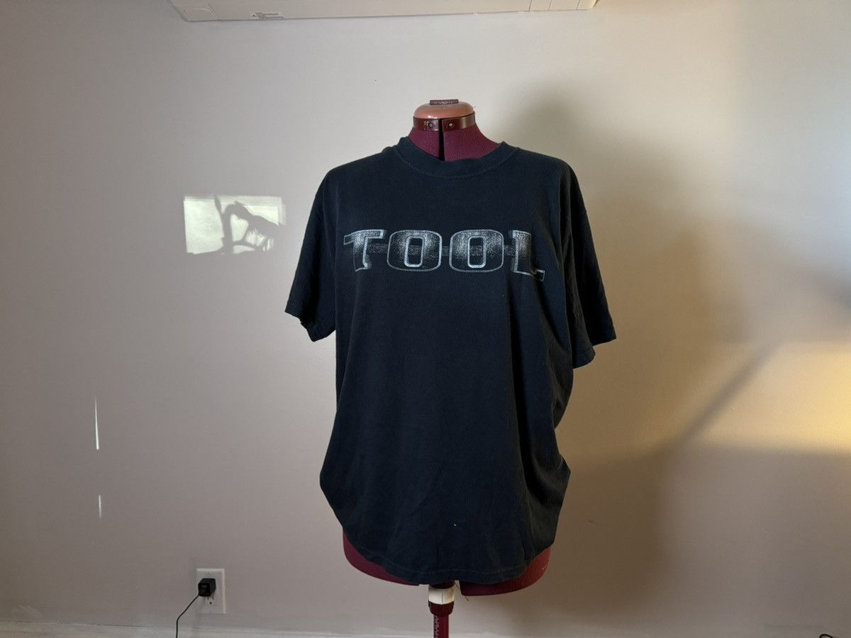 Anvil Vintage 2000 Tool Salival Skeleton Hands Band T-Shirt Size US M / EU 48-50 / 2 - 1 Thumbnail