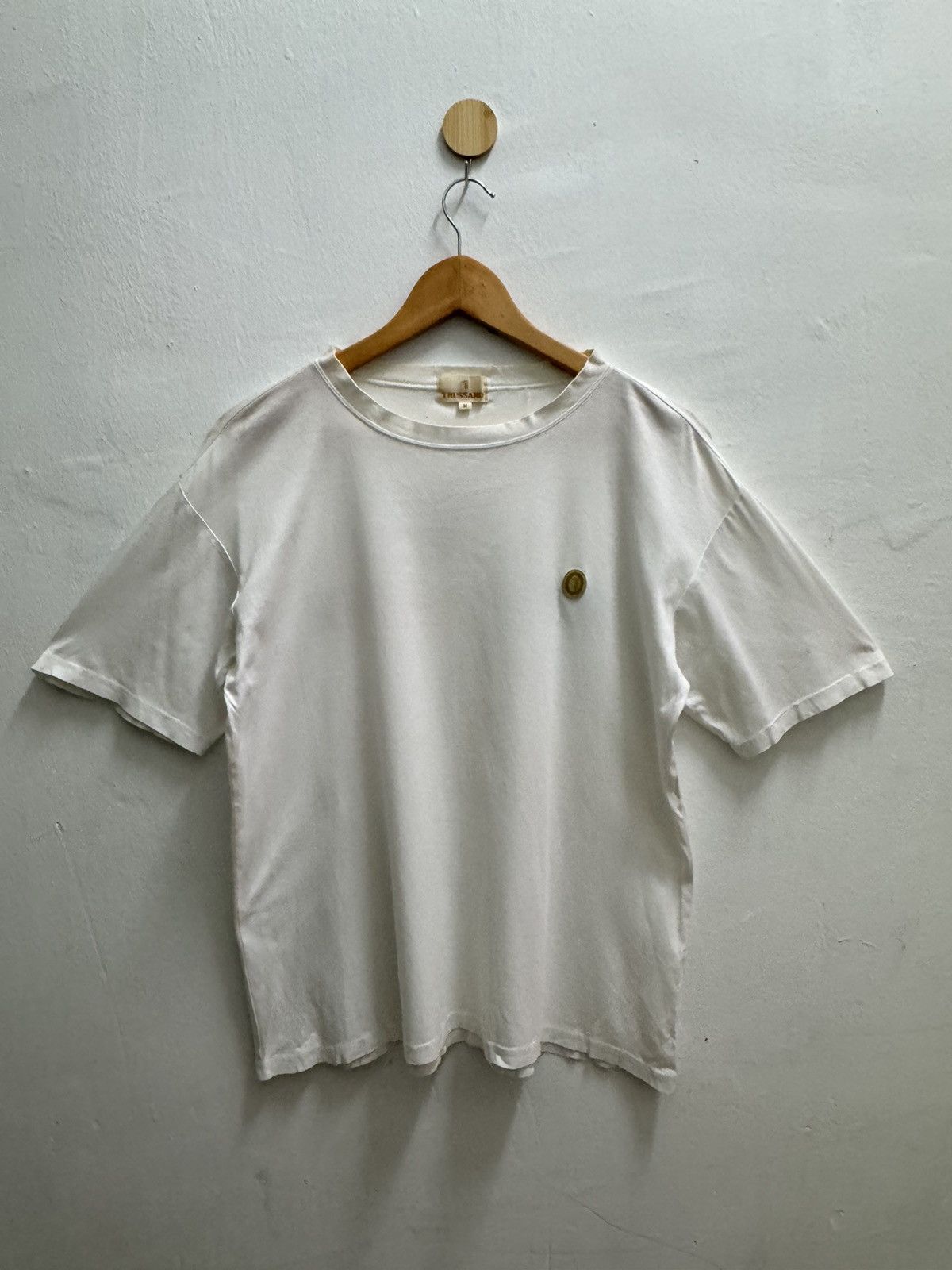 Trussardi × Vintage Vintage Trussardi Spellout Design Distressed Tee Size US M / EU 48-50 / 2 - 2 Thumbnail