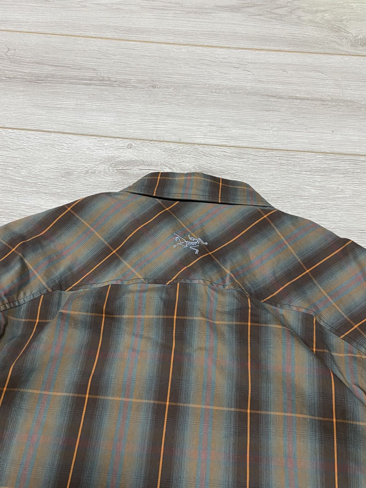 Arc'teryx Arcteryx bird shirt buttons check pockets Size US M / EU 48-50 / 2 - 5 Thumbnail