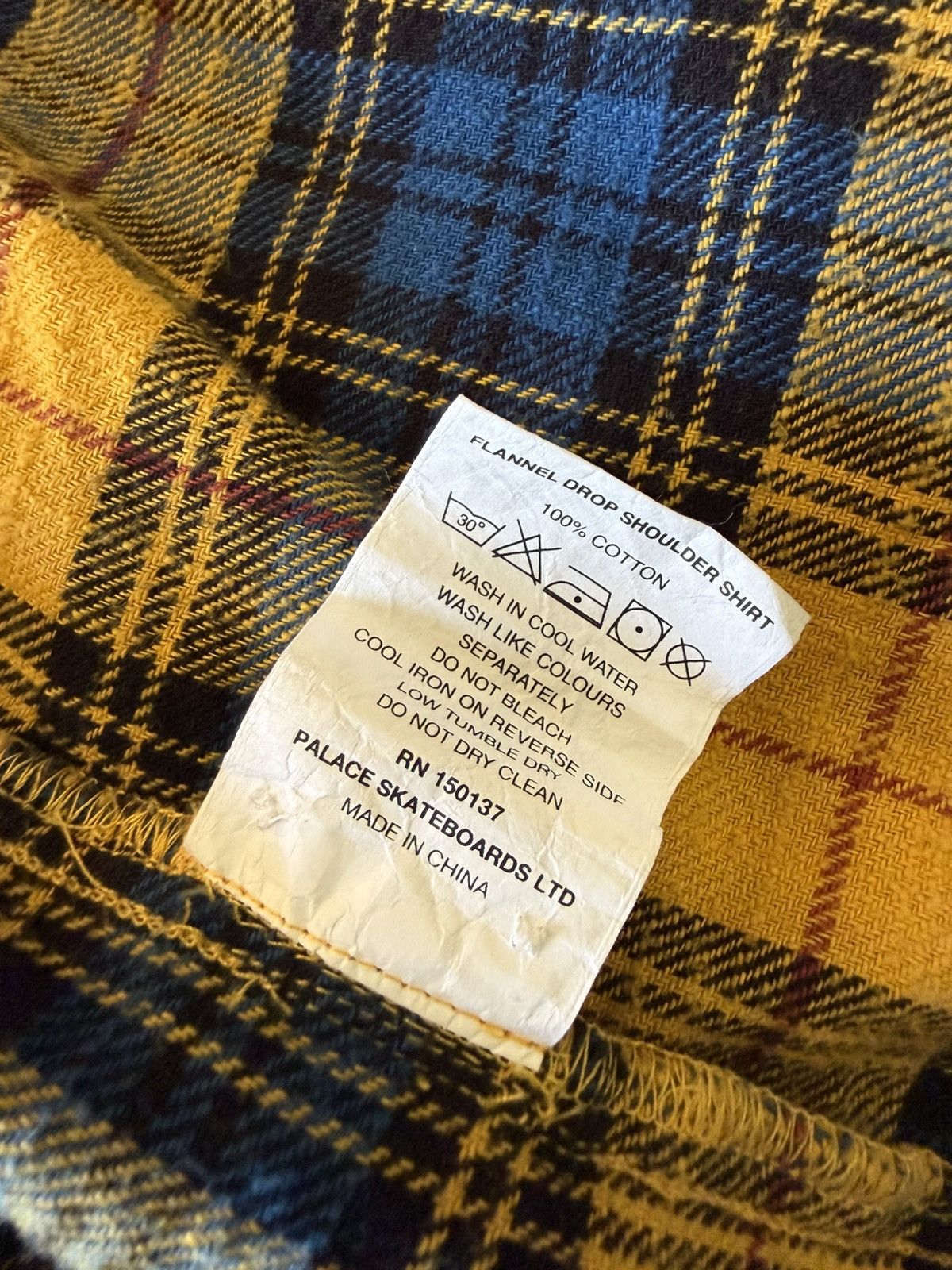 Palace Flannel Drop Shoulder shirt size L Size US L / EU 52-54 / 3 - 4 Thumbnail
