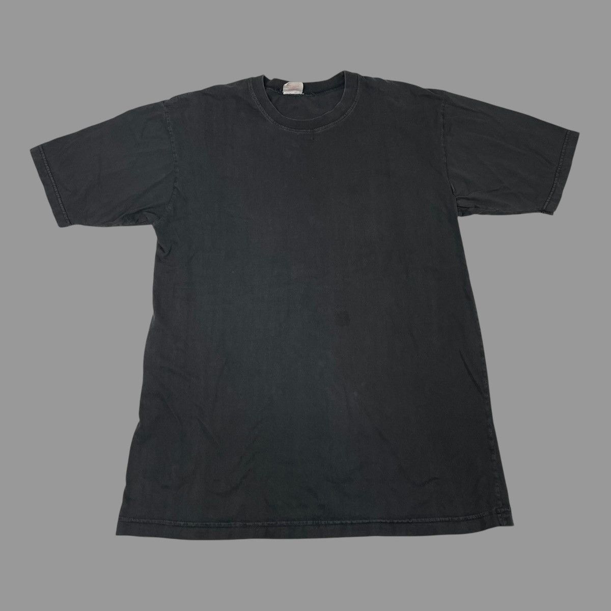 Vintage Vintage 90s blank faded t shirt Size US M / EU 48-50 / 2 - 1 Thumbnail