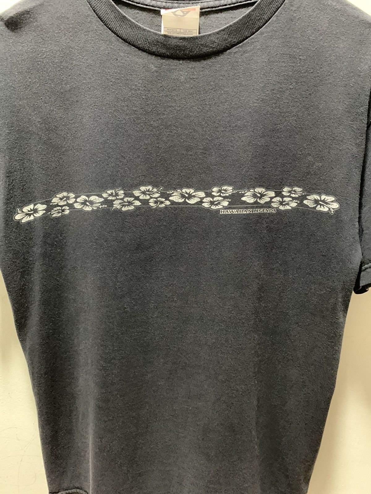 Other Vintage Y2K Hawaii Legend T-shirt Size US M / EU 48-50 / 2 - 3 Thumbnail
