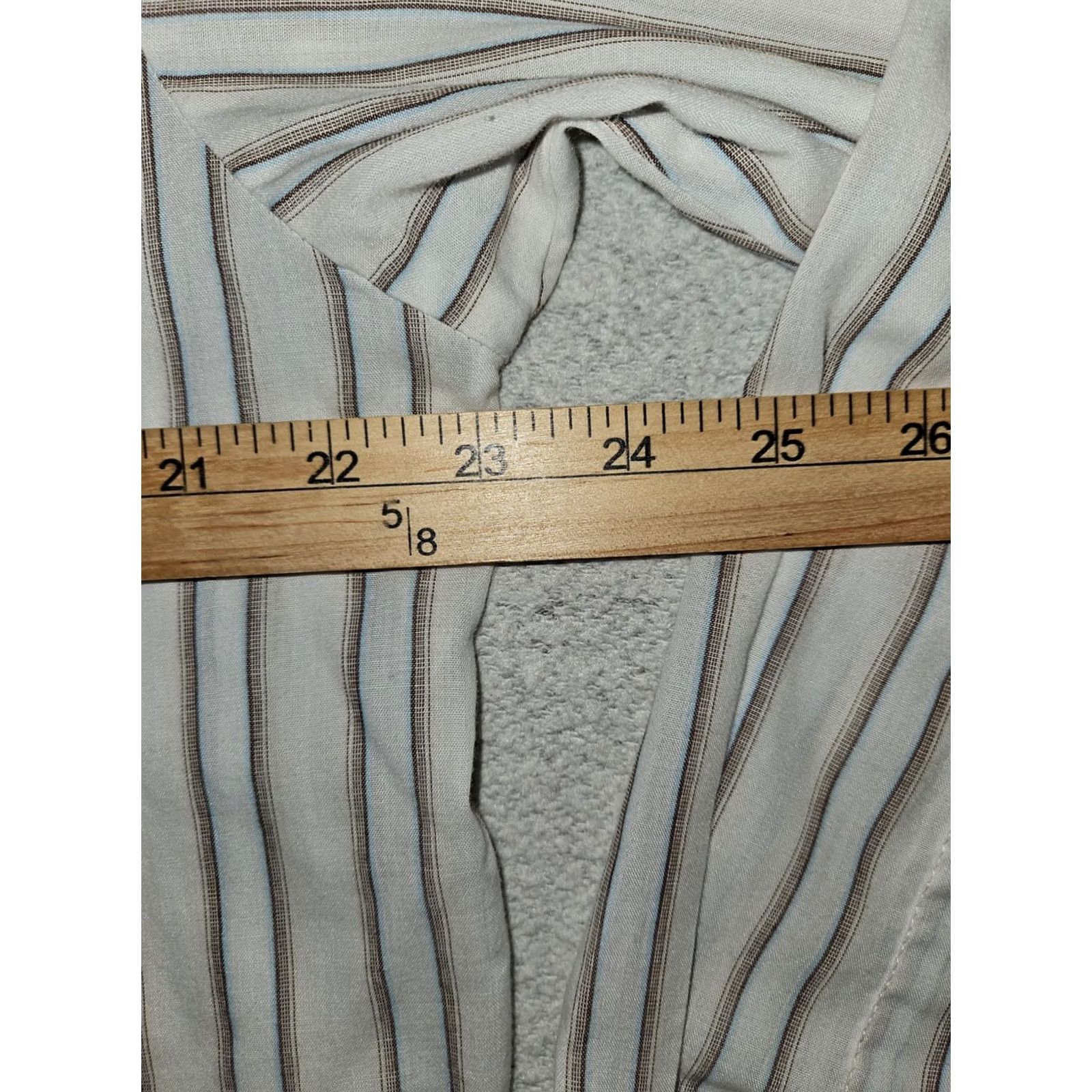 Vintage VINTAGE Plains Shirt Western Cowboy Long Sleeve LT White Striped 46 Chest L Tall Men Regular Snap Button-Up Pockets Size US L / EU 52-54 / 3 - 3 Thumbnail