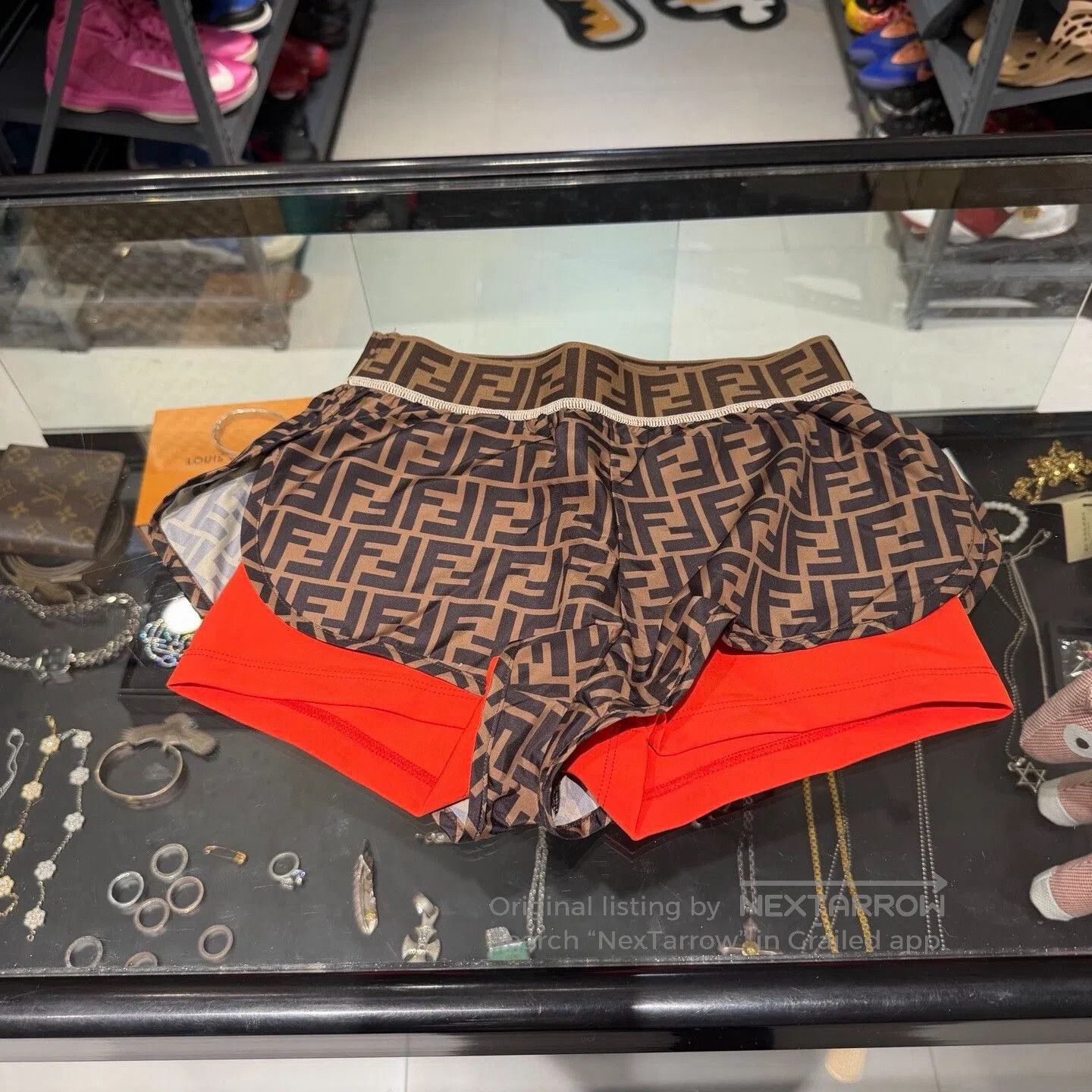 Fendi Fendi Logo Print Casual Shorts. Size 35" - 1 Thumbnail
