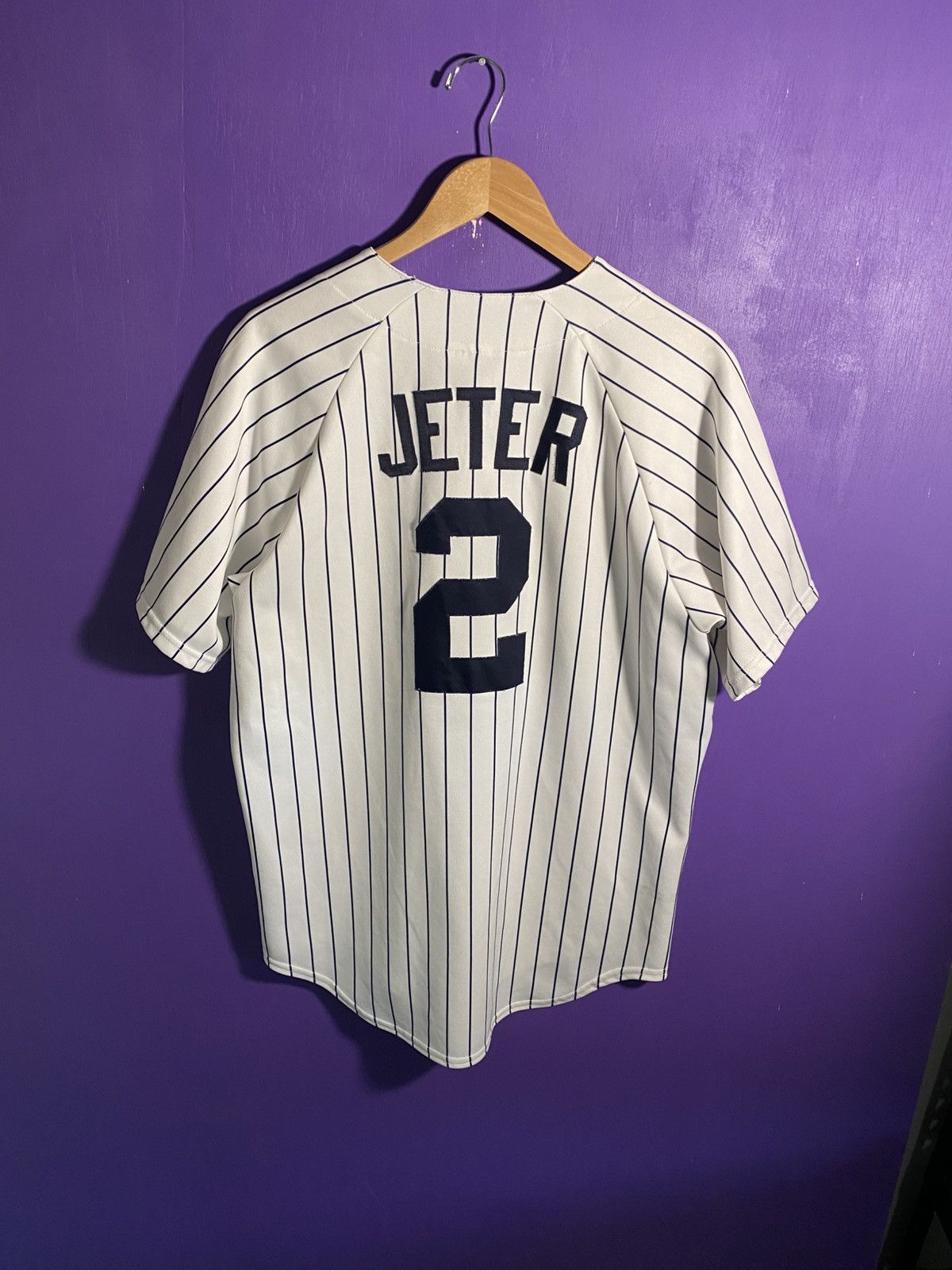 MLB Vintage 90s New York yankees derek jeter jersey Size US L / EU 52-54 / 3 - 2 Thumbnail