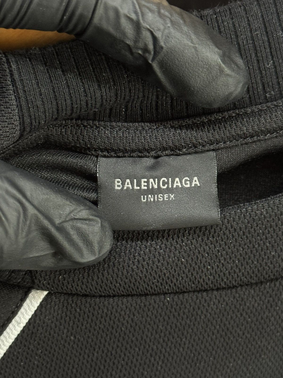 Balenciaga Lion Crest Cropped Soccer Jersey Winter 23 Size M / US 6-8 / IT 42-44 - 3 Thumbnail