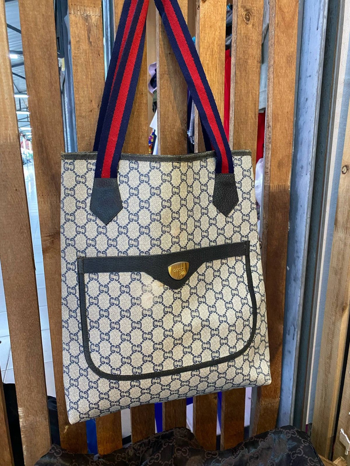 Gucci Vintage Gucci Shoulder Bag Size ONE SIZE - 11 Thumbnail