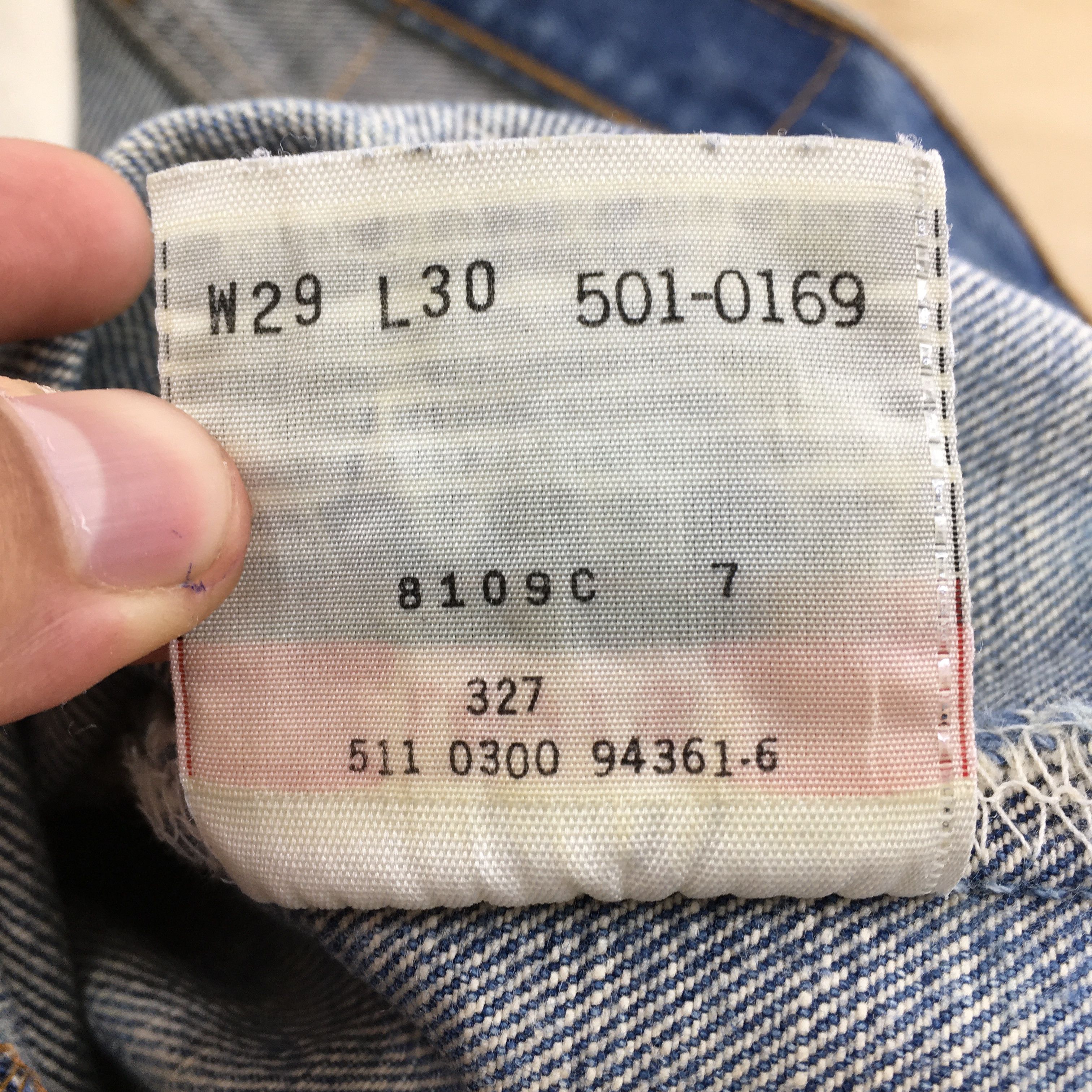 Levi's Size 28x31.5 Vintage 90s Levi's 501 Faded Blue Jeans S1121 Size US 28 / EU 44 - 15 Thumbnail