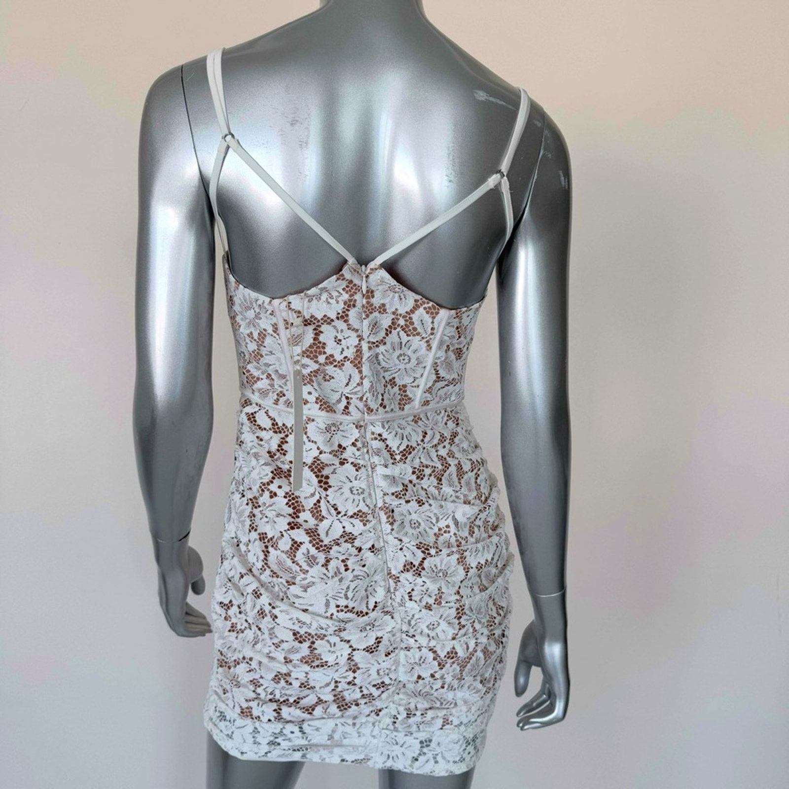 For Love & Lemons NWT!!! For love and lemons women dress size M Retail 265$ Size M / US 6-8 / IT 42-44 - 4 Thumbnail